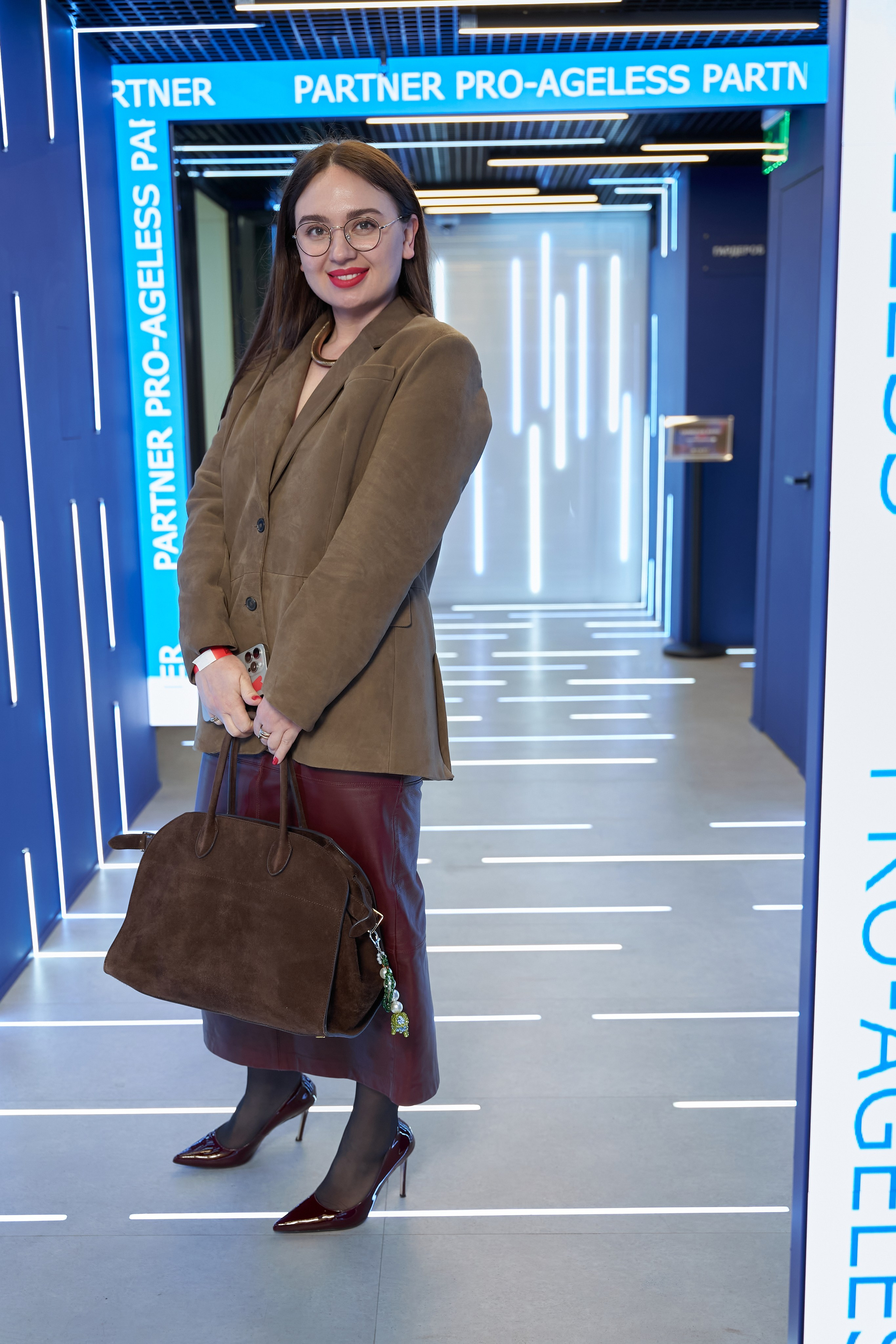 СЛУШАТЕЛИ. PRO-AGELESS