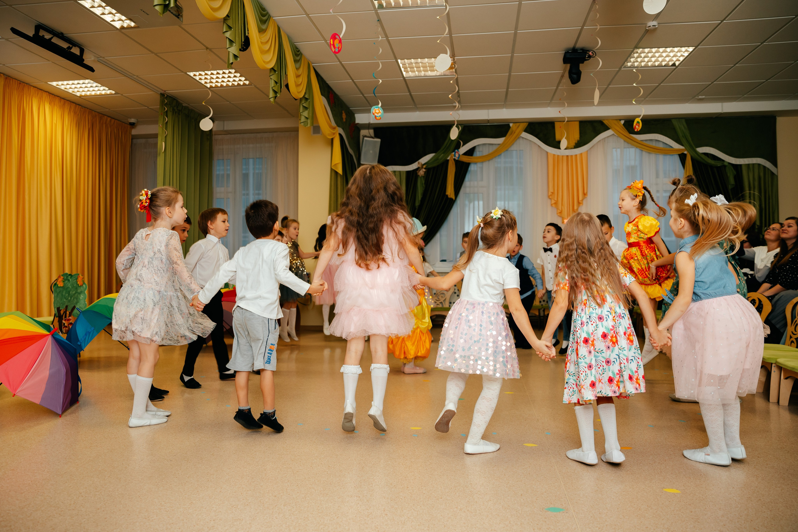 Утренник «Осенний Петербург». Семейный lifestyle фотограф в Санкт-Петербурге Людмила Пахомова