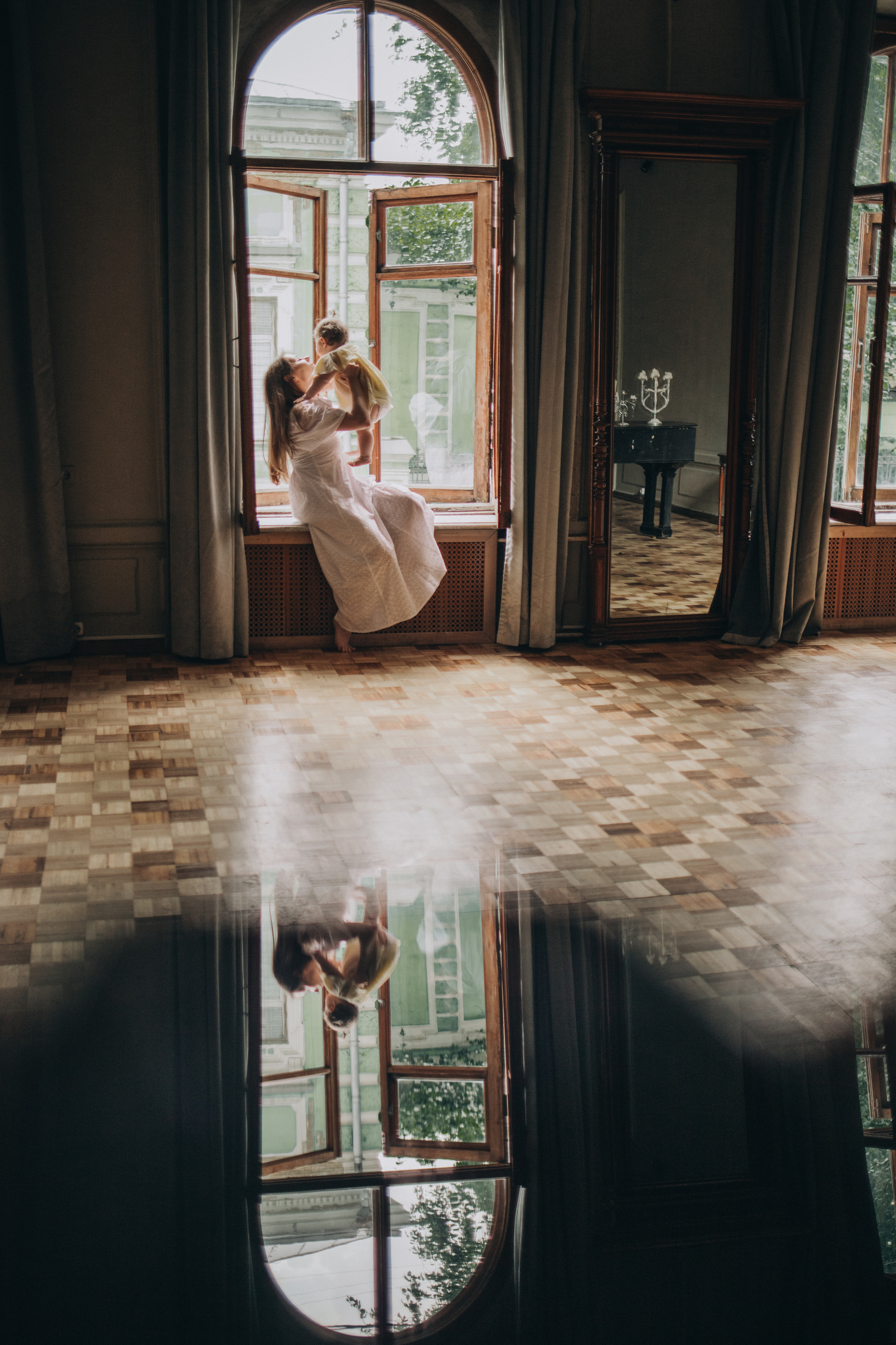 В студии. Семейный и детский фотограф Королев Мытищи Москва Бизяева Алена