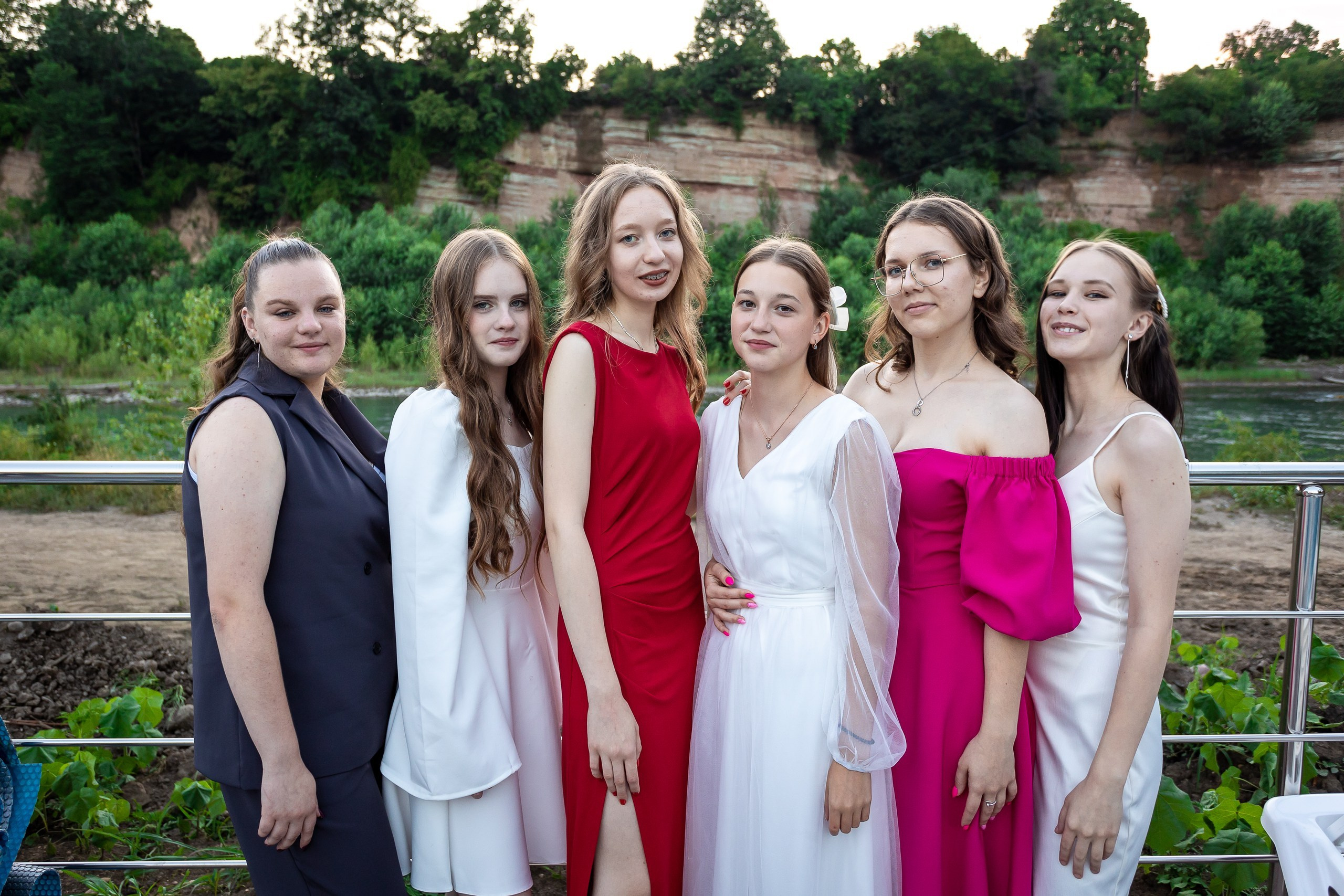 Вручение аттестата и выпускной вечер. Выпускные альбомы Майкоп, Краснодар Елена Золотарева