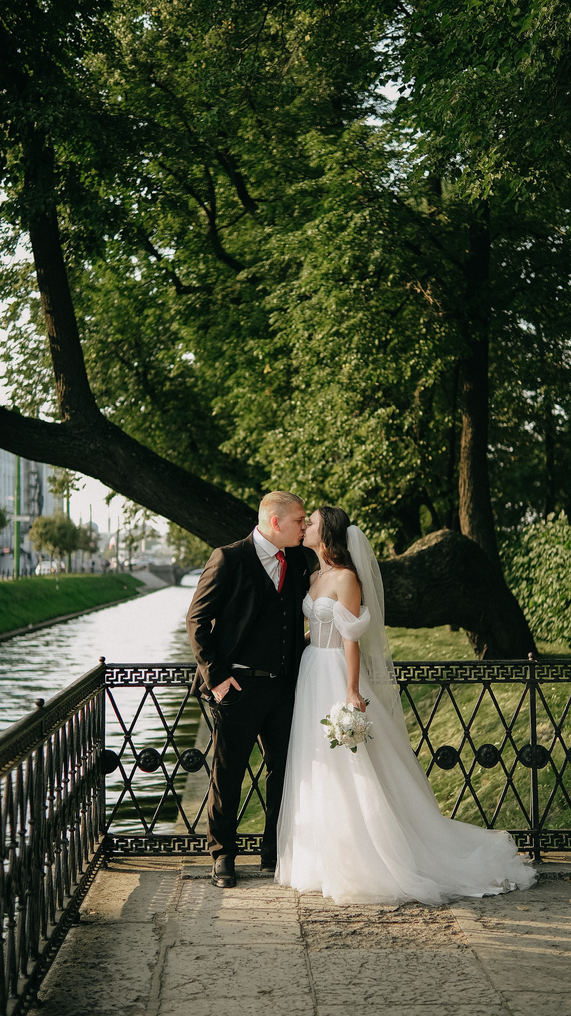 Вика и Коля. ДБ1. Phdkvmr.ru