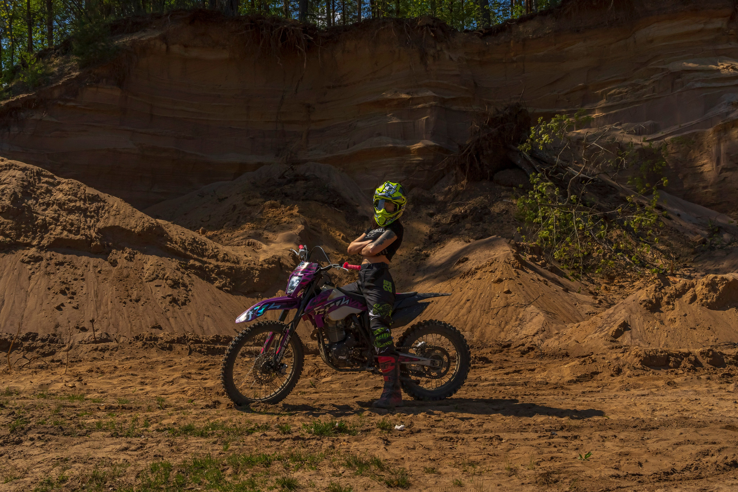 Катя Ли. Графический дизайнер Илья Левченко