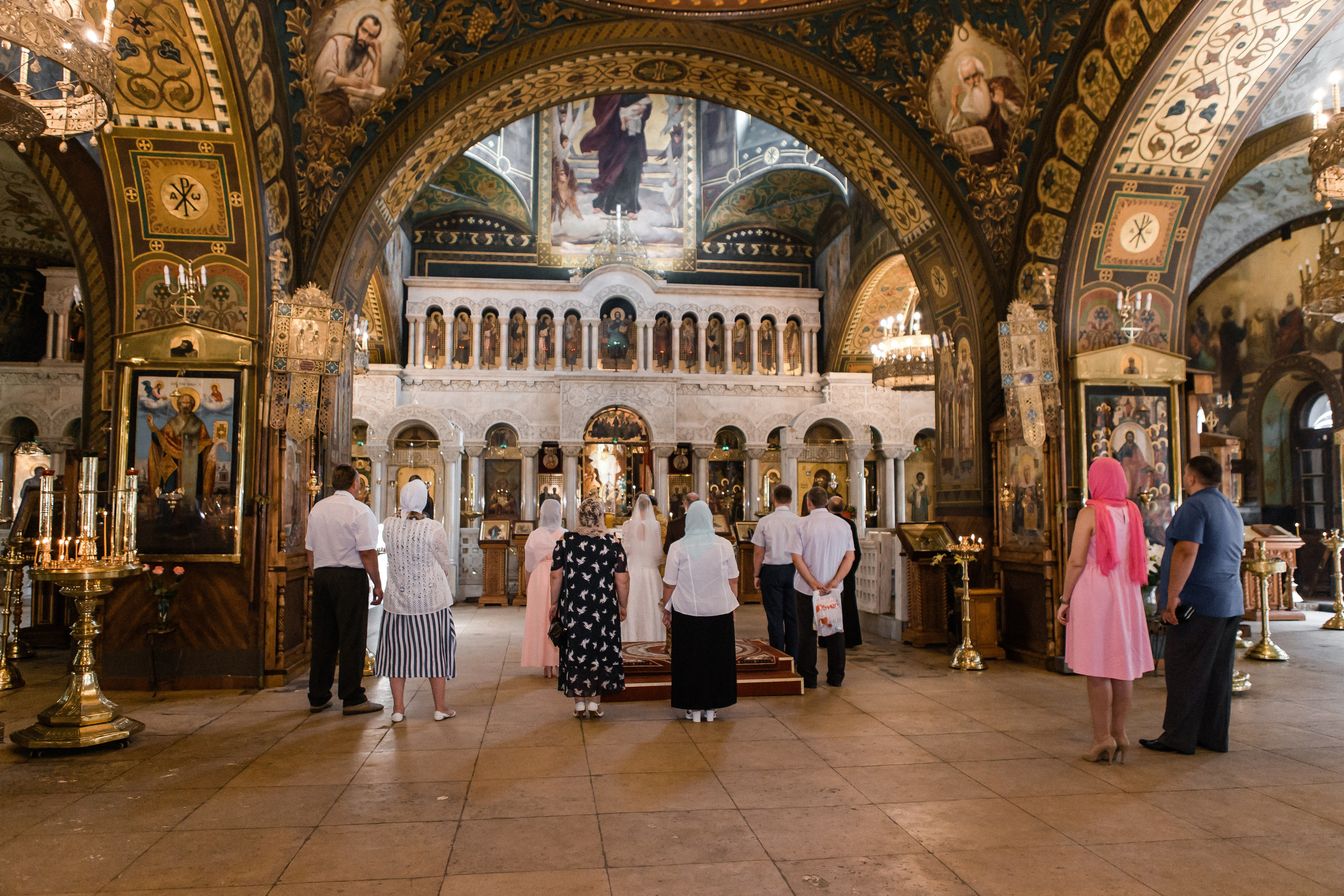 Свадебная фотосессия Сергея и Елены. Наш свадебный день. Видеосъемка и фотосъемка свадеб. Фотограф и оператор на свадьбу. Видеосъемка подкастов, собственная видео-фотостудии. Предметная фотосъемка