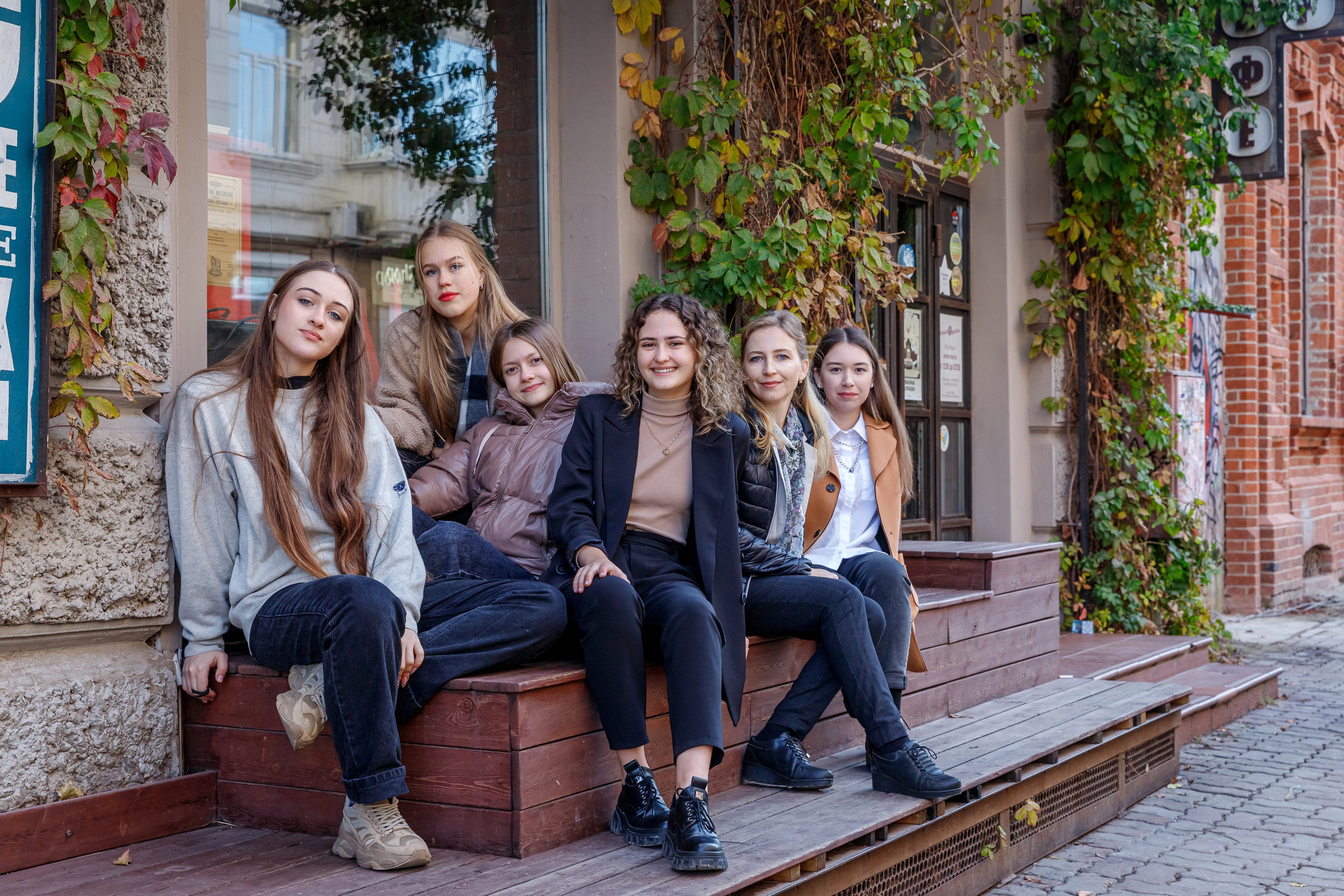 ПРОГУЛКИ ПО КРАСНОЙ. Марина Ушакова. Фотограф. Выпускные альбомы. г. Краснодар