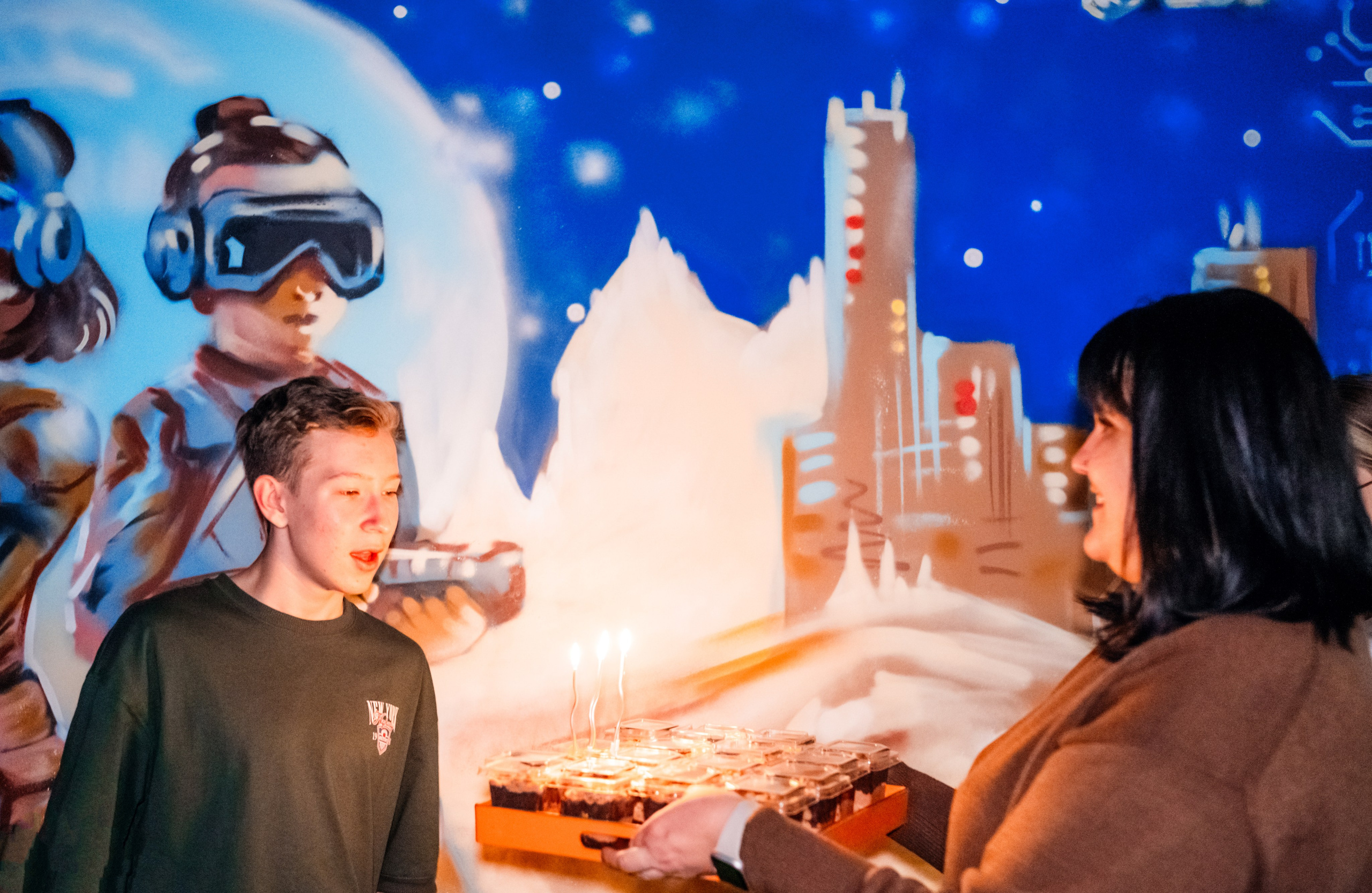 VR (November-December 2024). Felixtones