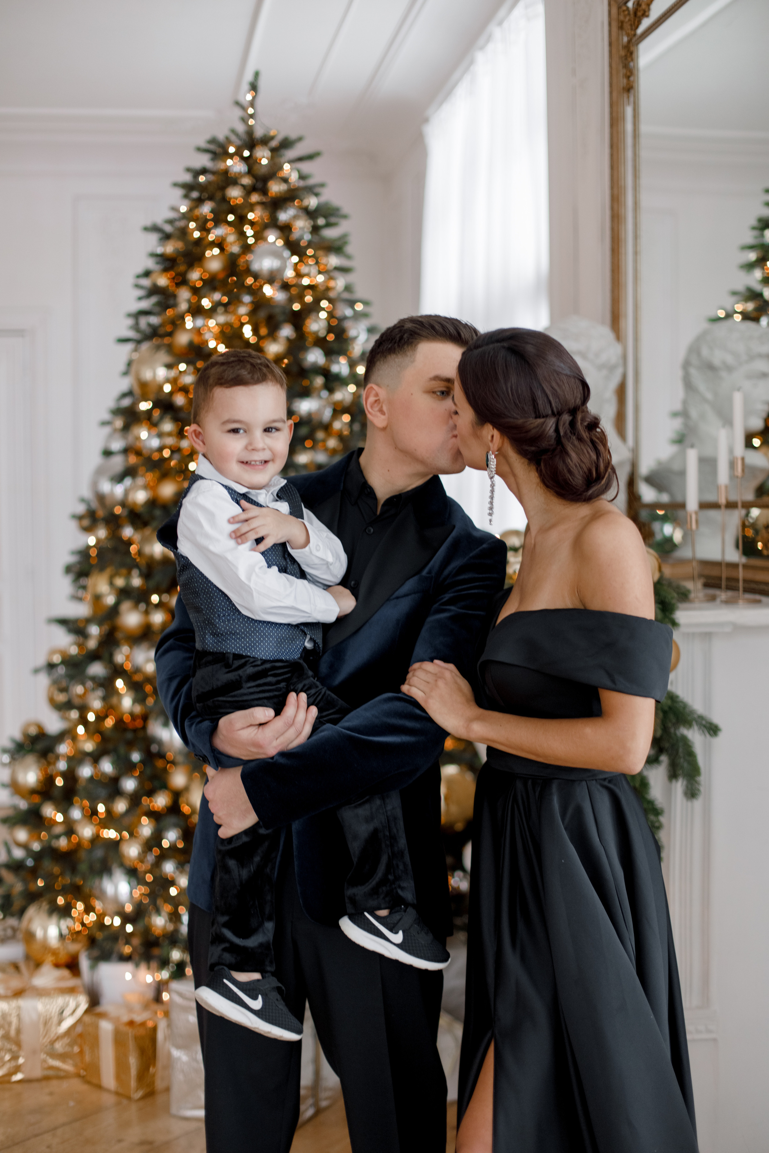 New Year. NatalieDmi — фотосессия беременности, семейный фотограф, портрет