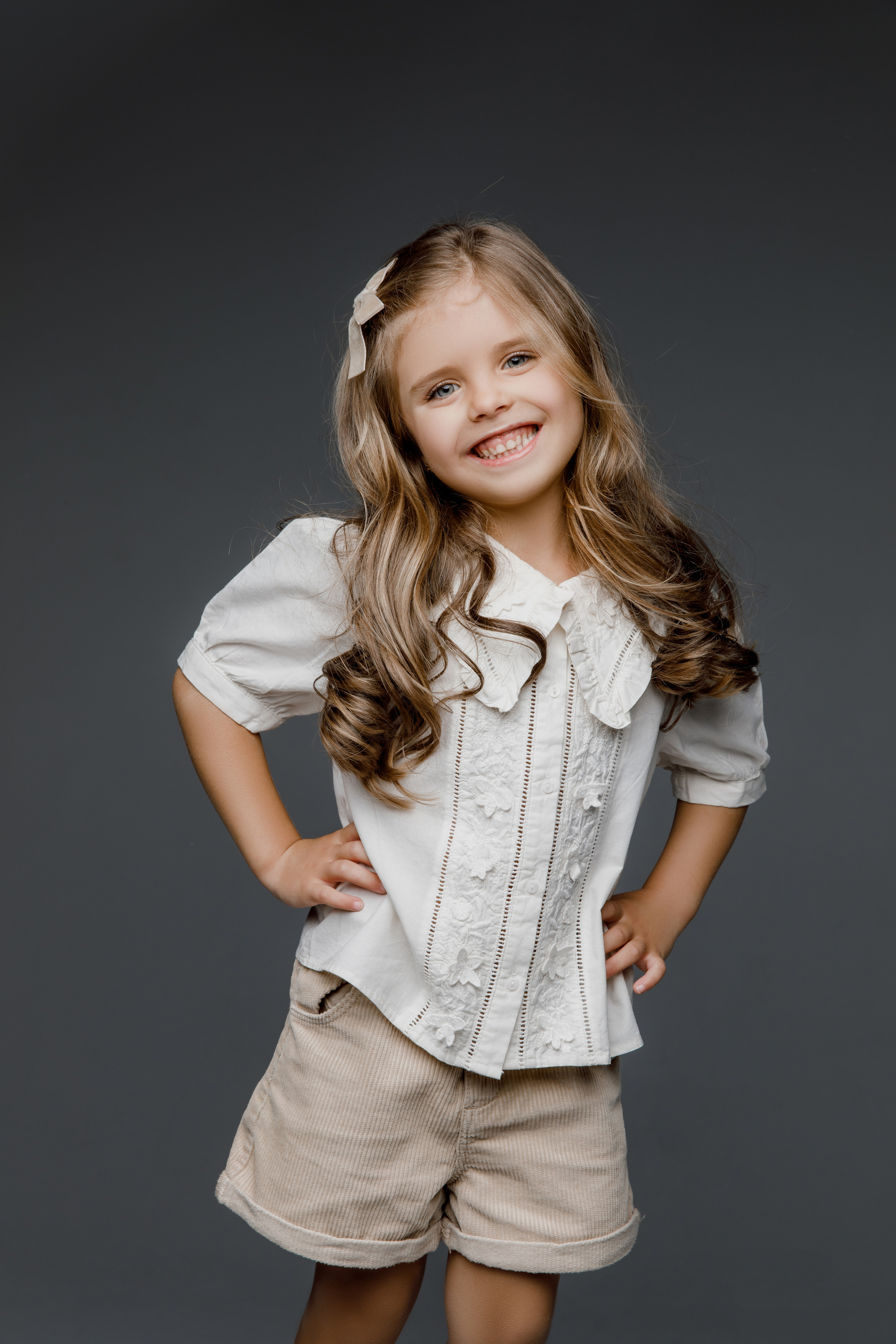 Ксения и Мира. NatalieDmi — фотосессия беременности, семейный фотограф, портрет