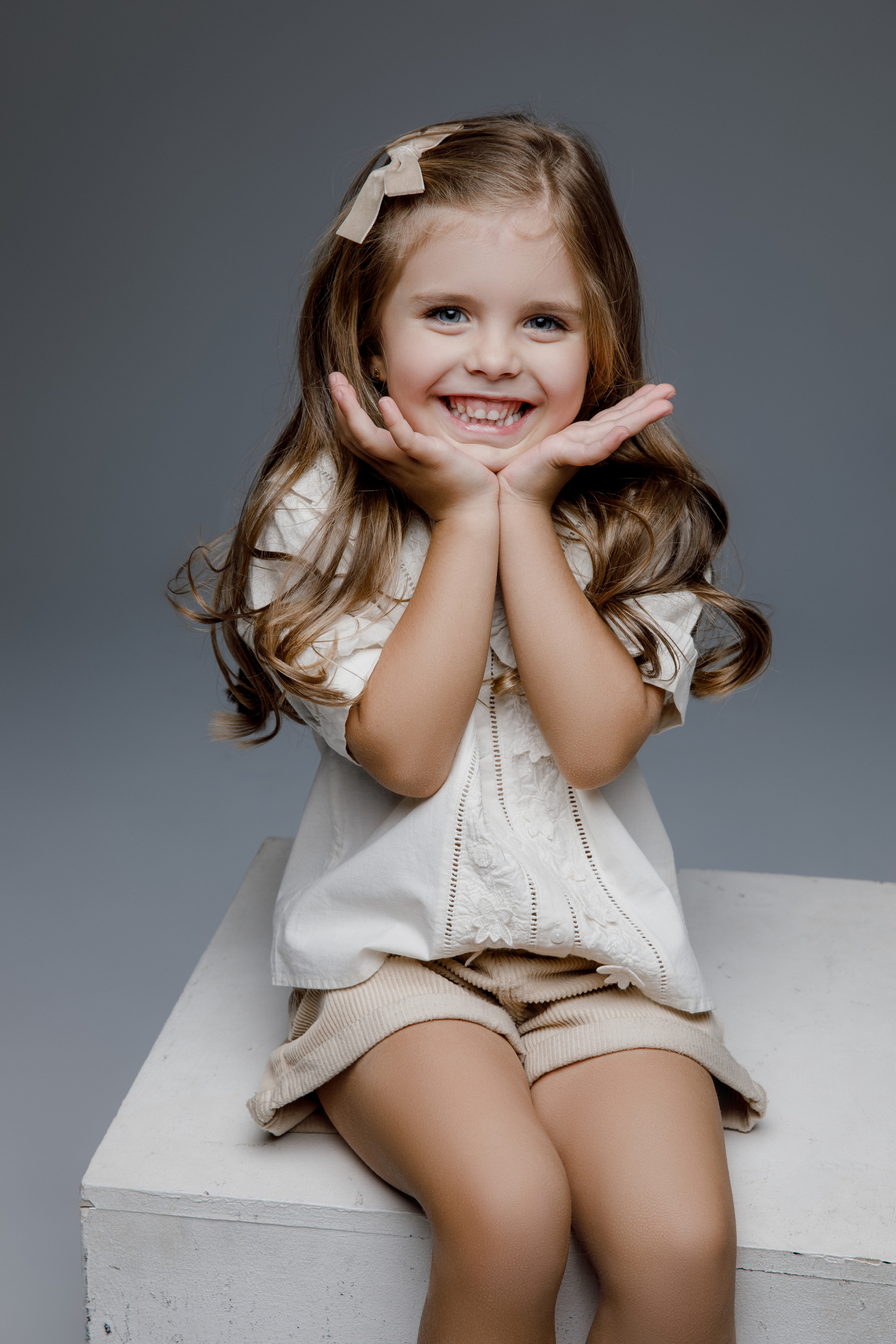 Ксения и Мира. NatalieDmi — фотосессия беременности, семейный фотограф, портрет