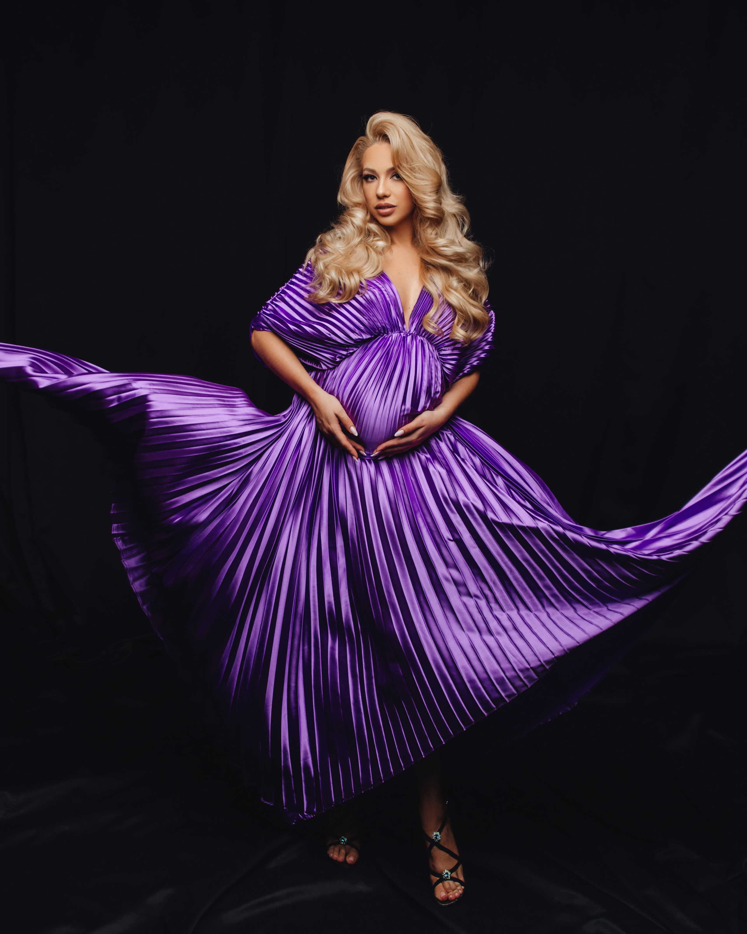 Фиолет. NatalieDmi — фотосессия беременности, семейный фотограф, портрет