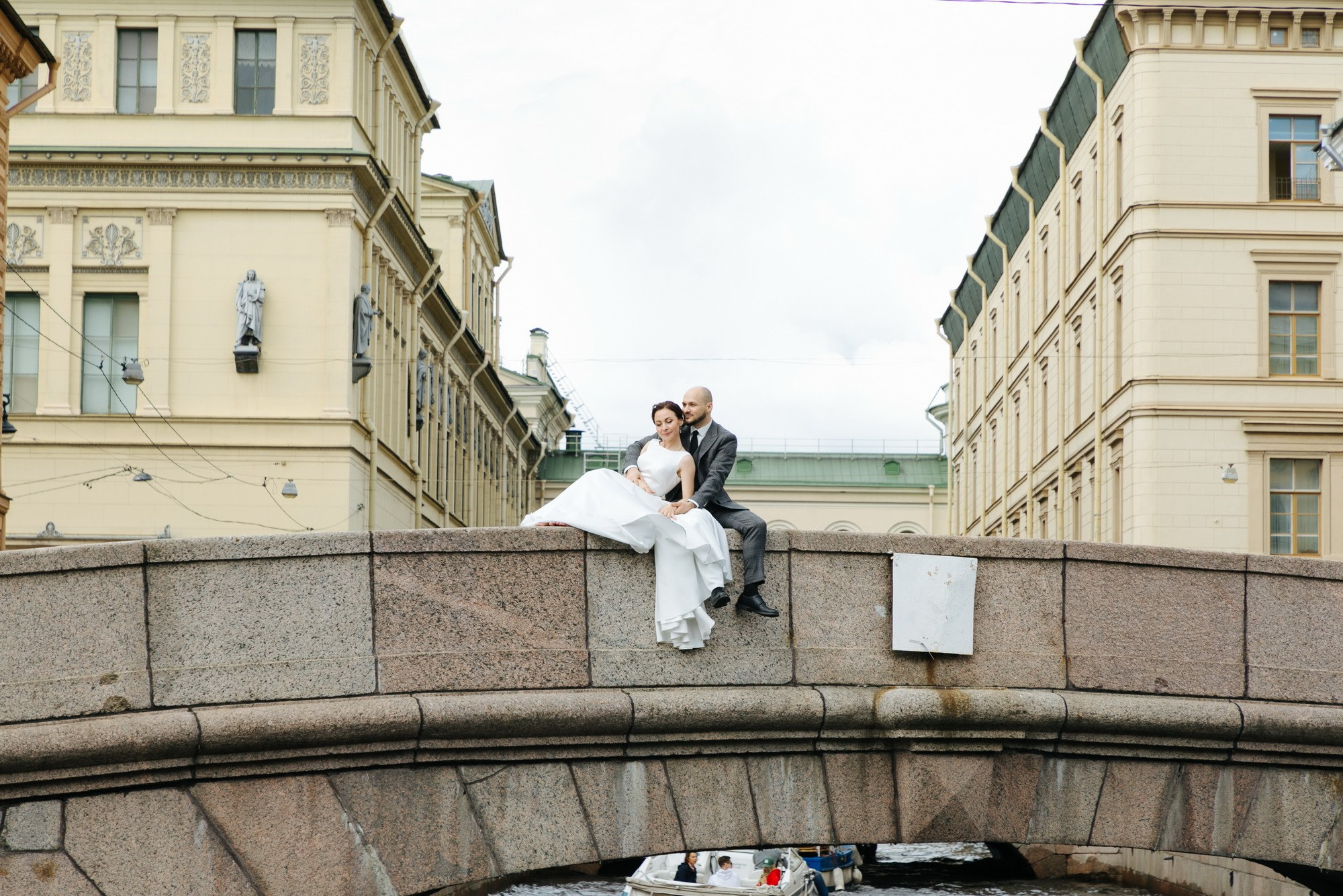 свадьба в спб где провести, как оформить документы в загсе спб, загсы спб, дворцы бракосочетания в спб, загс на английской набережной, визажист на свадьбу спб, свадебные наряды, свадебная прическа, букет невесты заказать, костюм на свадьбу