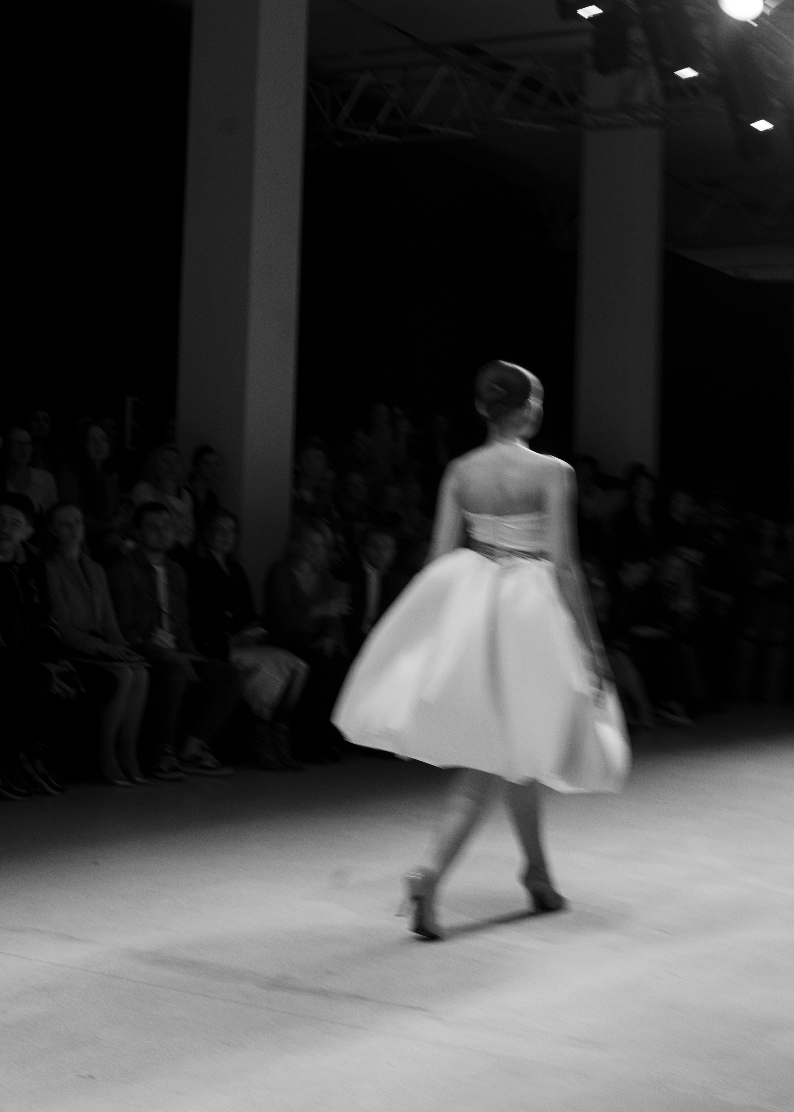 Fashion Week 2025. Свадебный фотограф в Москве Кристина Чехова