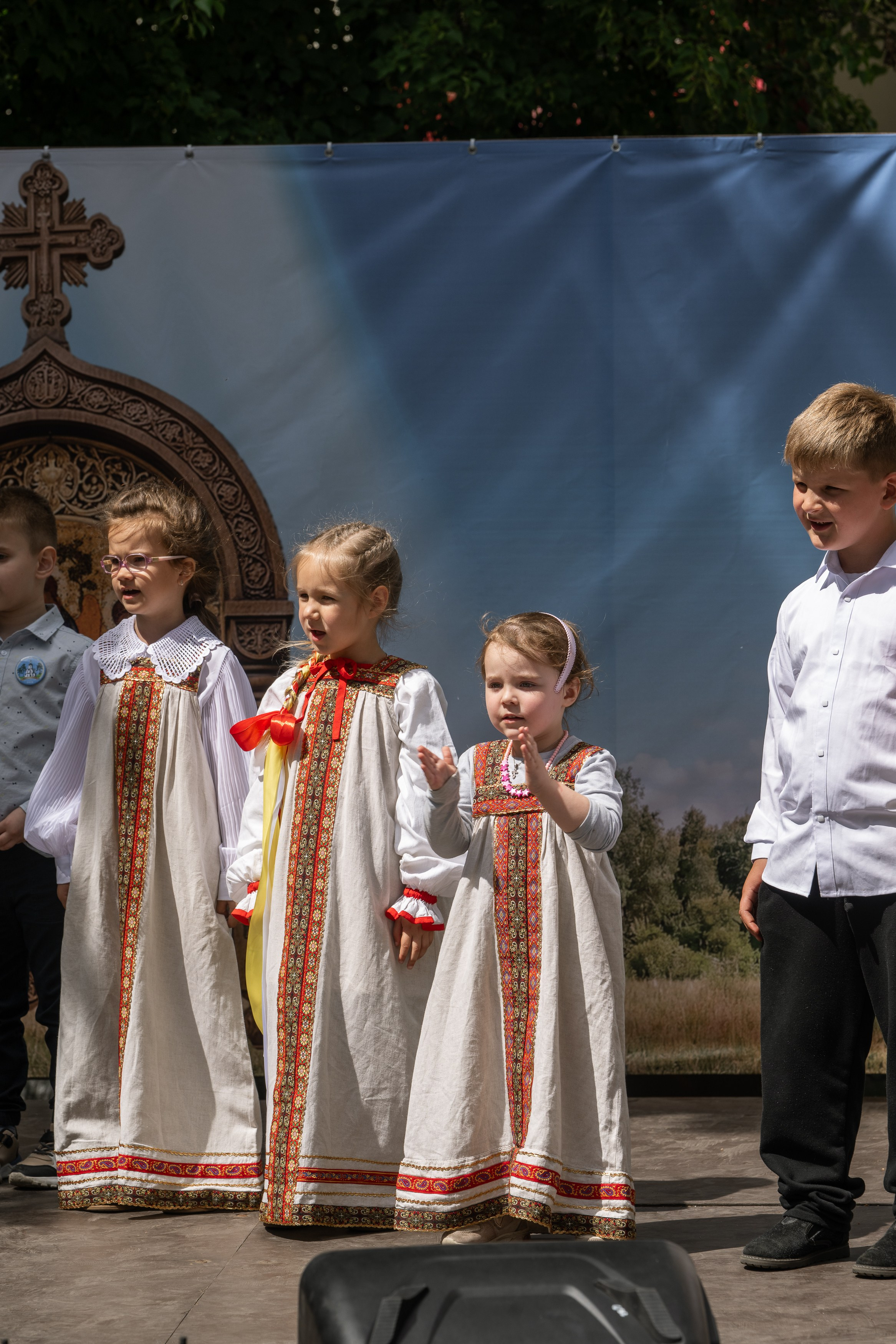 Престольный праздник в храме Троицы Живоначальной. Фотограф Москва/Подмосковье