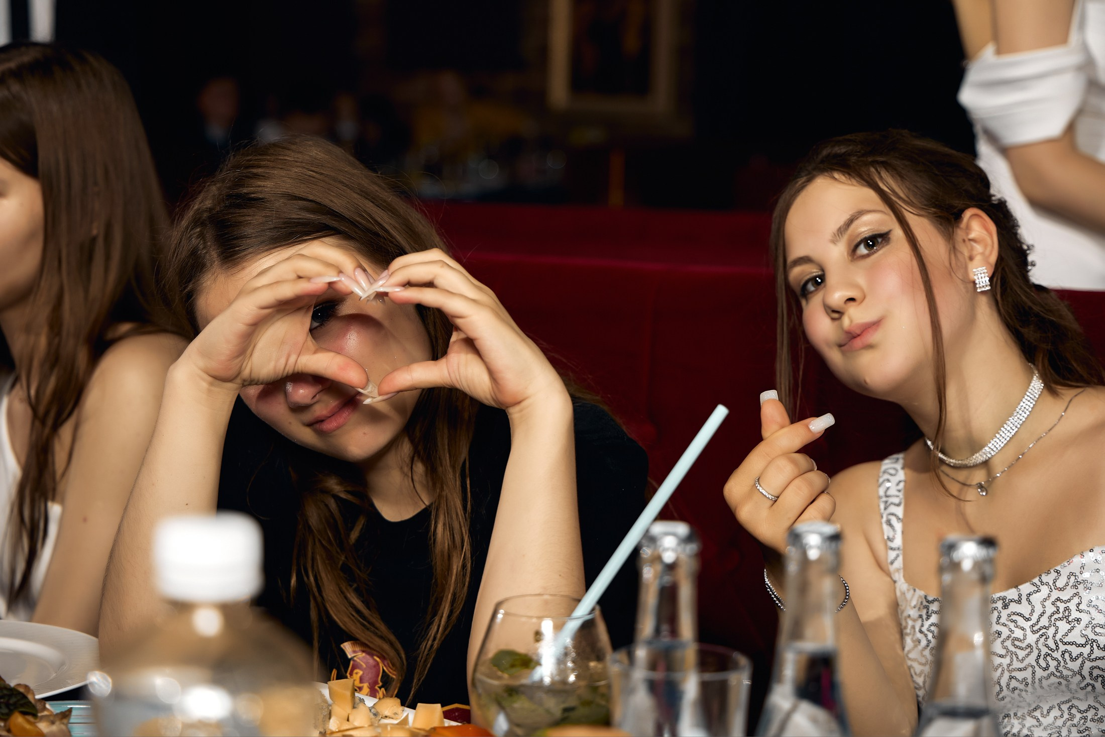 Фотограф на выпускной. Свадебный репортажный и фуд фотограф в Барнауле Гайфулин Виталий