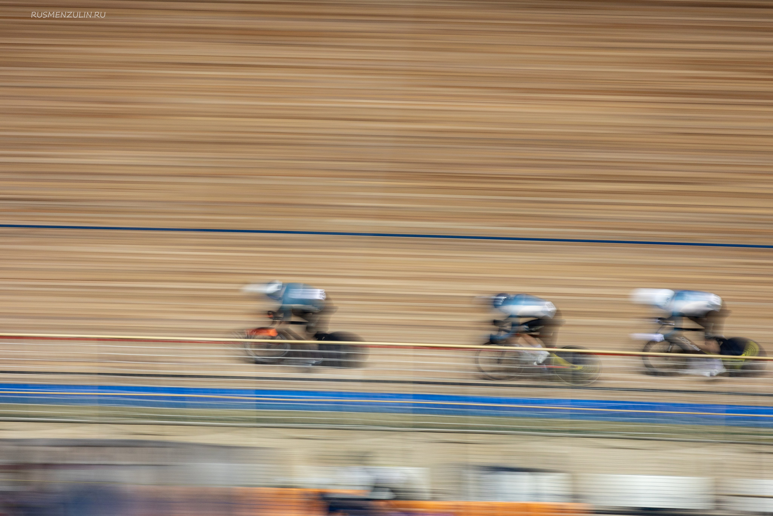 Cyclingrace крылатское декабрь 2025. Лучшие моменты и живые эмоции в моем объективе! Обращайтесь
