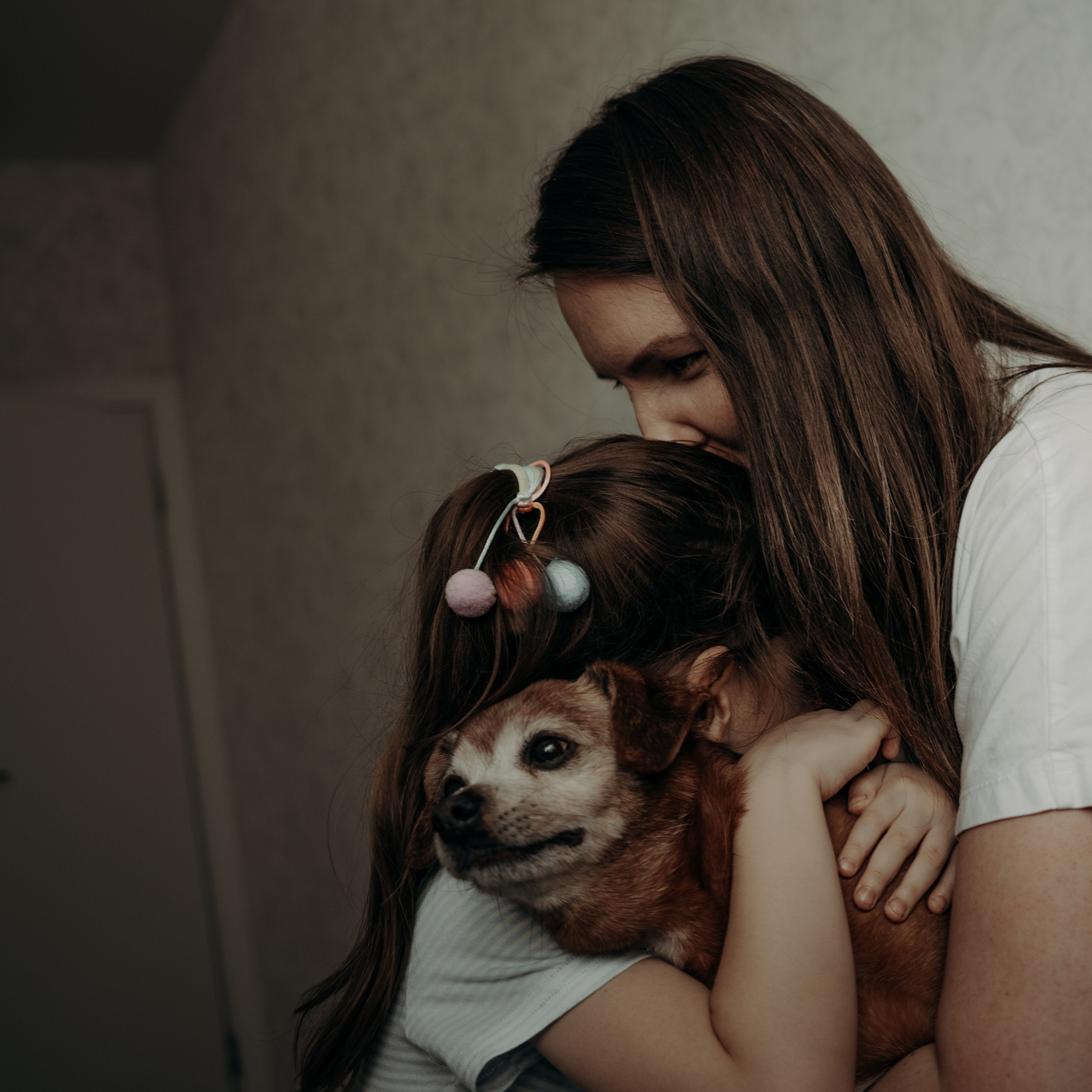 Geweldige familie met kinderen. Fotoverhalen van jou, je gezin en misschien je huisdier