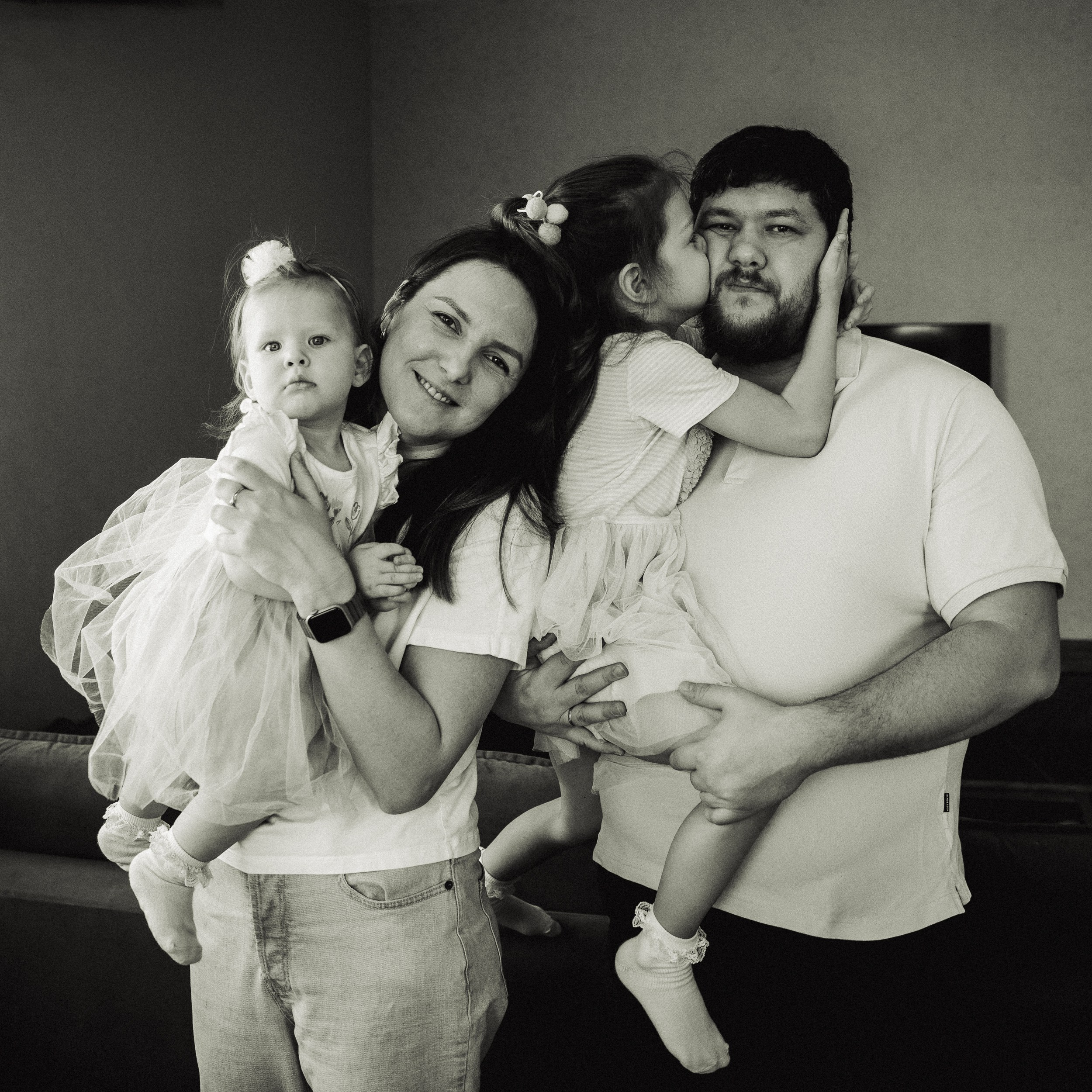 Geweldige familie met kinderen. Fotoverhalen van jou, je gezin en misschien je huisdier
