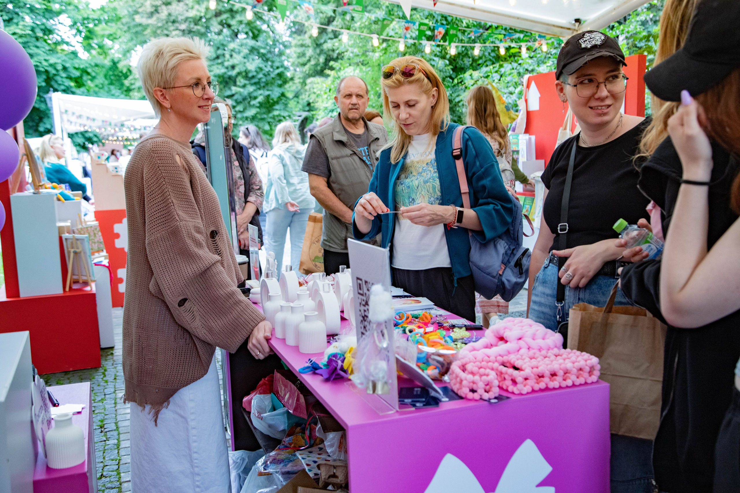 Съемка для благотворительного фонда. Женский фотограф в Москве Рина Леонтьева