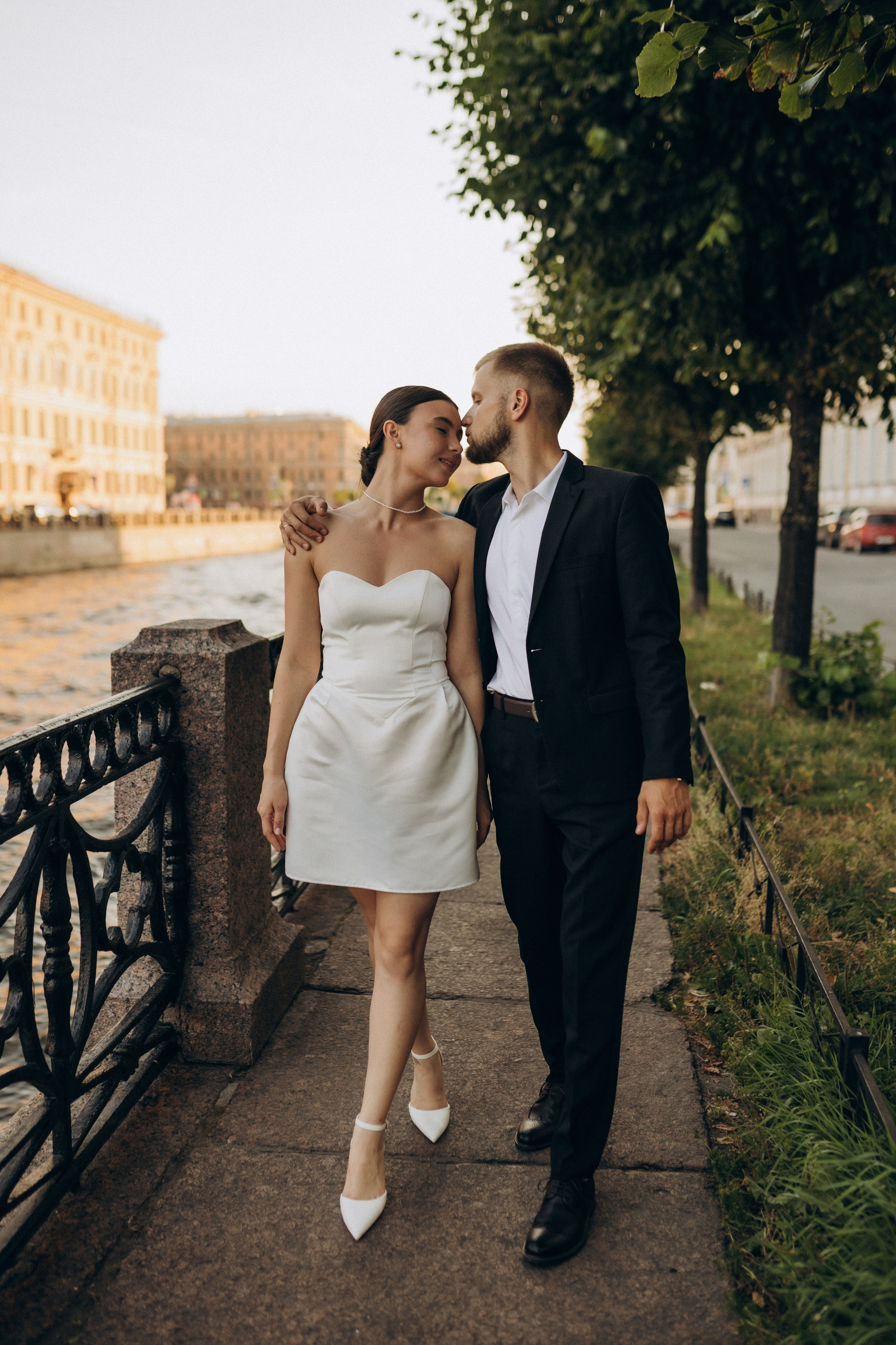 Костя и Лиза|прогулка + катер. Свадебный и love story фотограф в Санкт-Петербурге