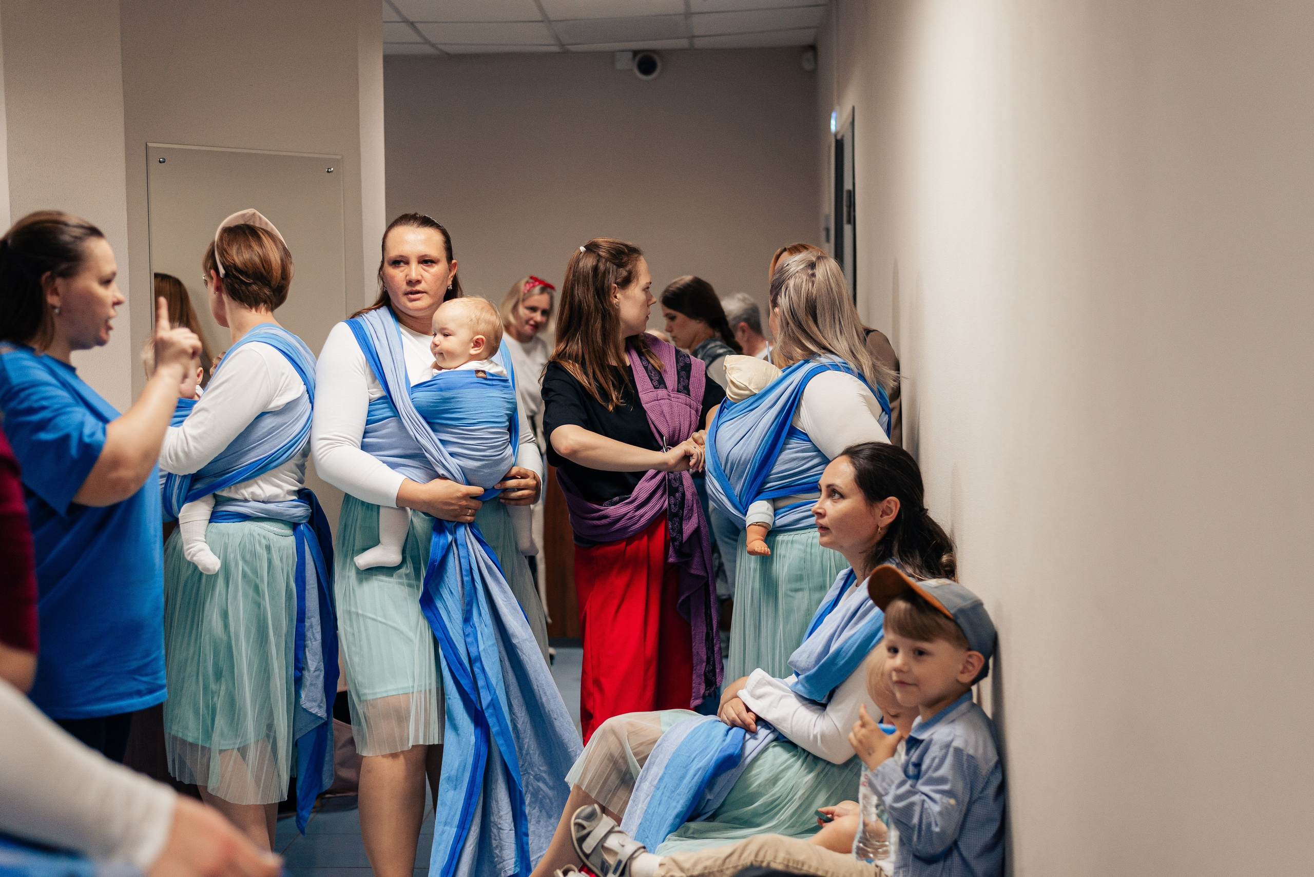 Слингомама Иваново 2025. Семейный и детский фотограф Иваново Ксения Азаренкова