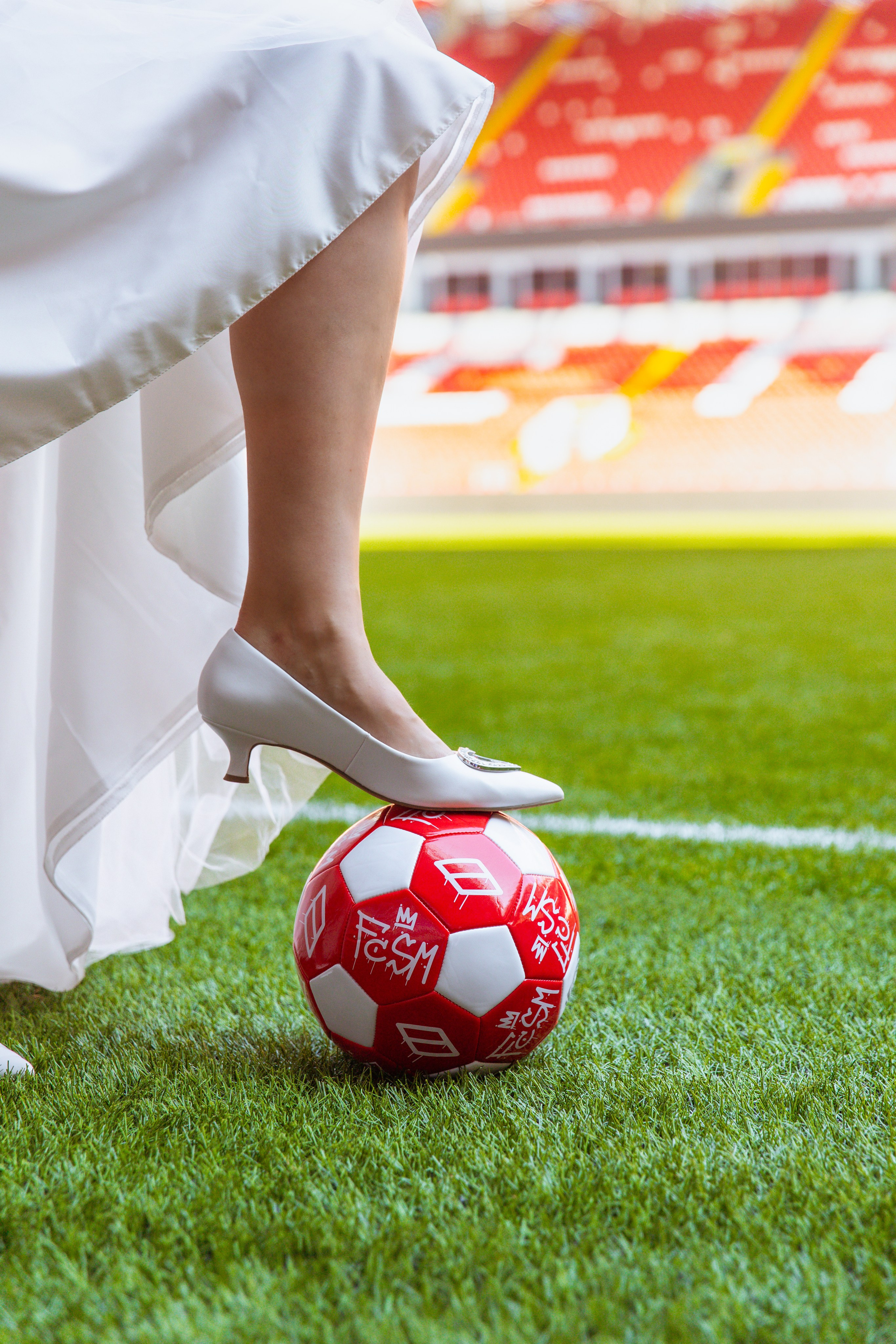 На стадионе Спартак. Свадебный и семейный фотограф Москва и Московская область