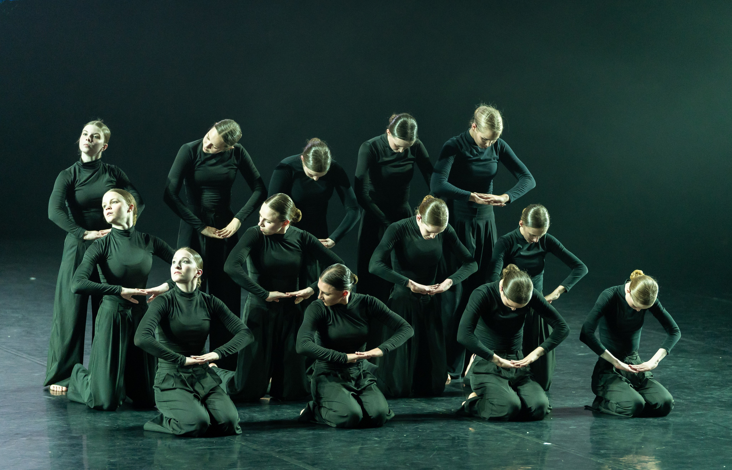 IDC — Russia kids. Выпускной экзамен в академии танца Эйфмана в Санкт-Петербурге. Репортажный, street и urban фотограф в Санкт-Петербурге Мальцев Евгений