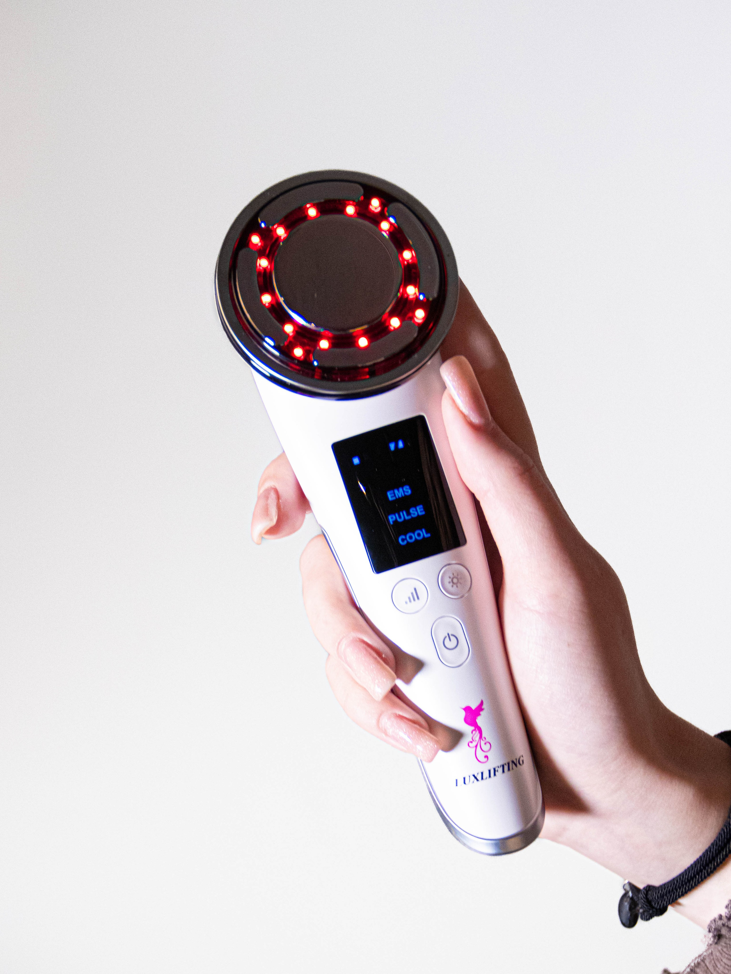 Массажер для лица. «Матрица»