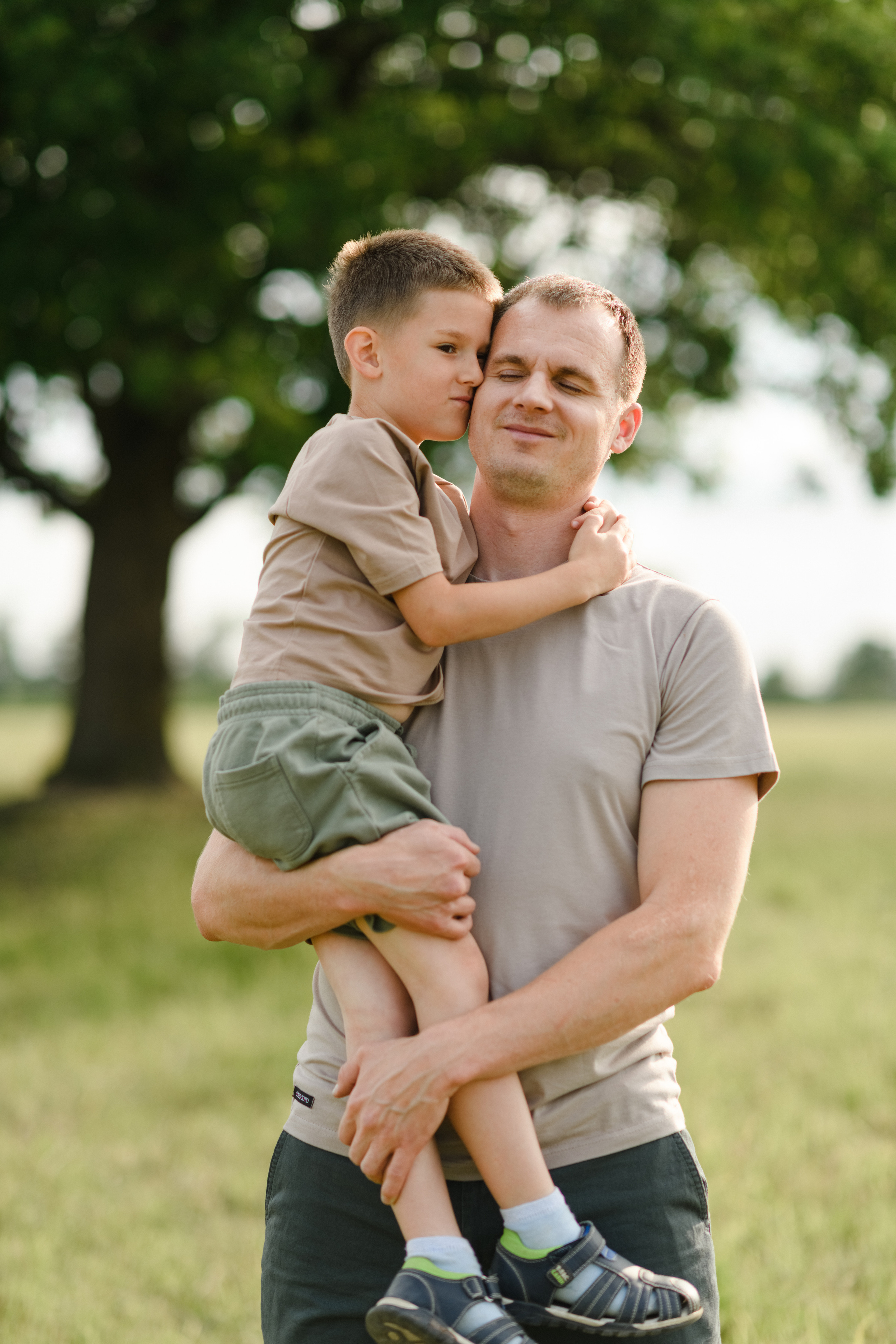 Нежная семейная фотоистория Виктора, Рузили и Вадима. Свадебный и семейный фотограф в Санкт-Петербурге Олеся Еремеева