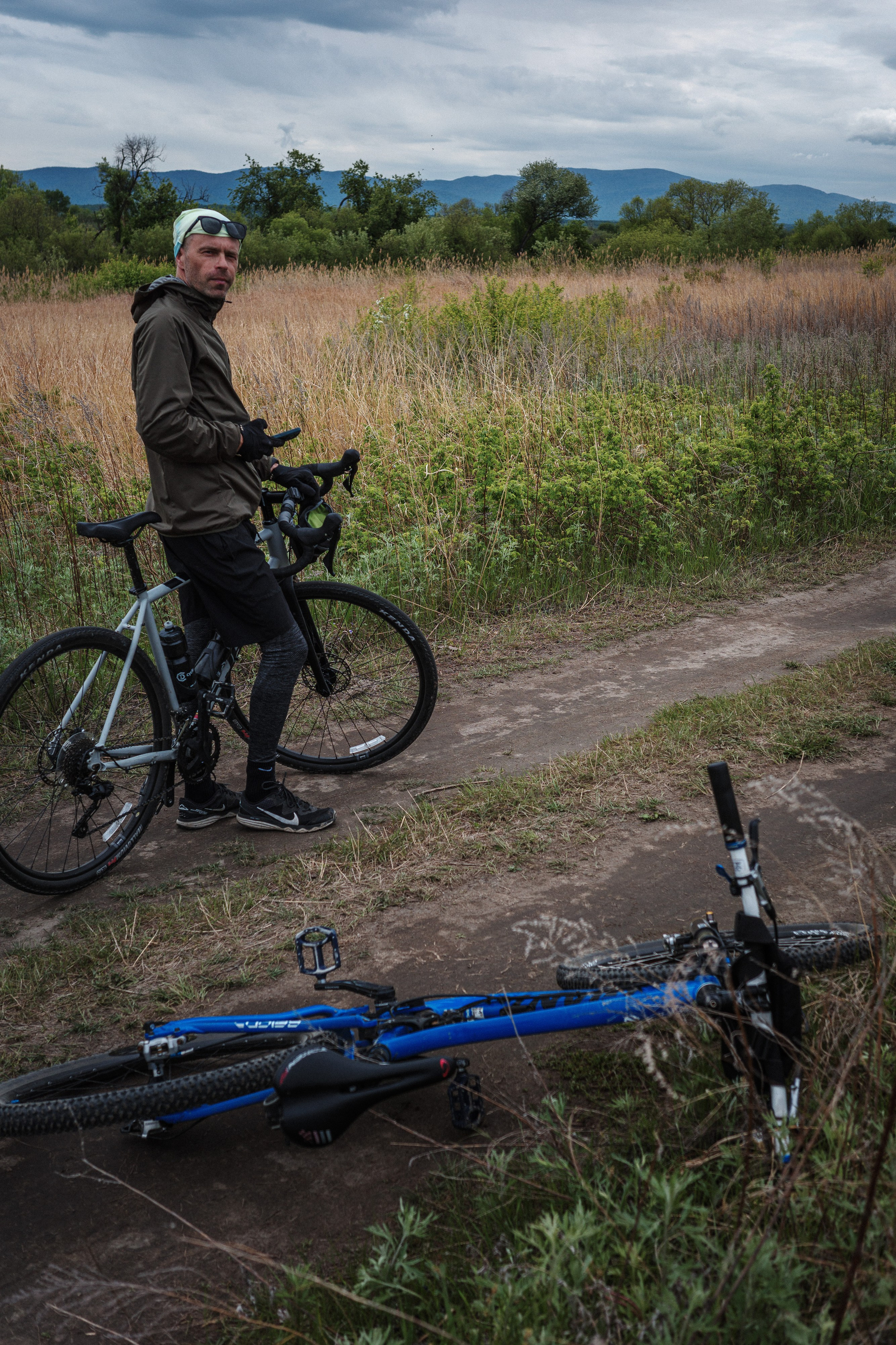 С Димой Уссурийский остров. Фото журналист