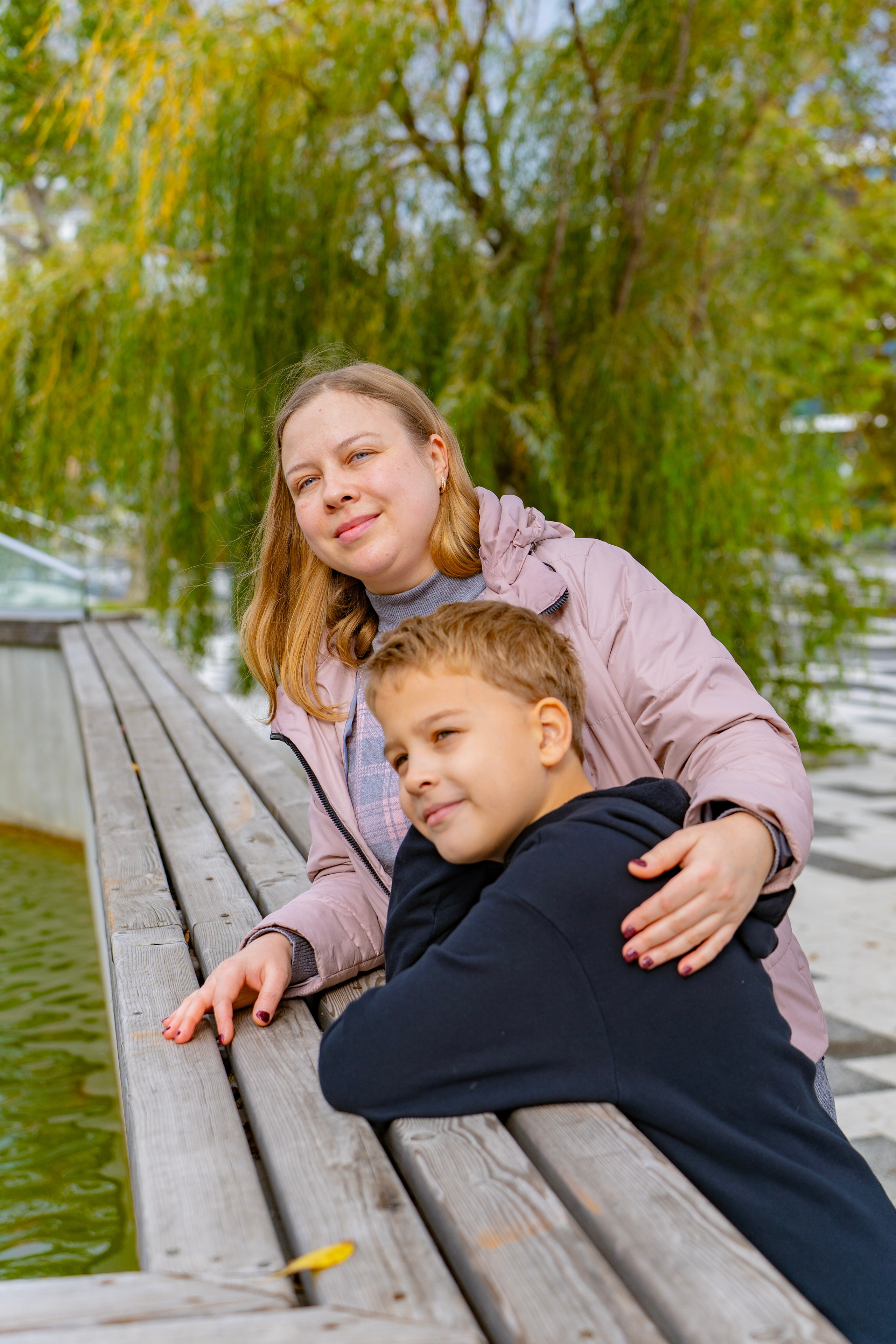 Фотосессия в Новороссийске осенью. Семейный и детский фотограф Екатерина Черняева. Снимаю портреты, love story, фотопрогулки, работаю на улице, в кафе, студии, дома у клиента