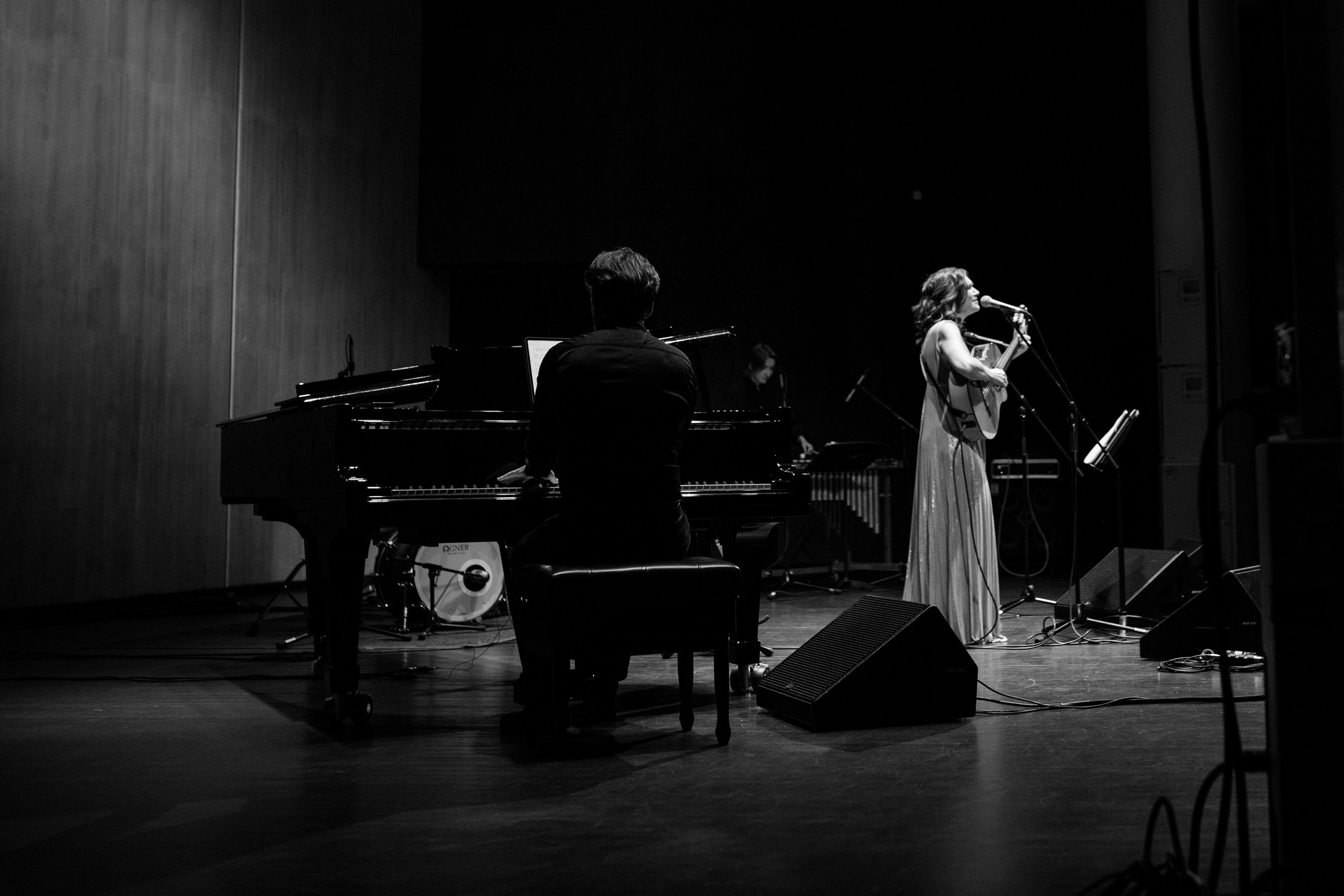 Елена Фролова. Ольга Пилант. АРТ, бэкстейдж, свадебная и семейная фотография, городской портрет, интерьерная фотография