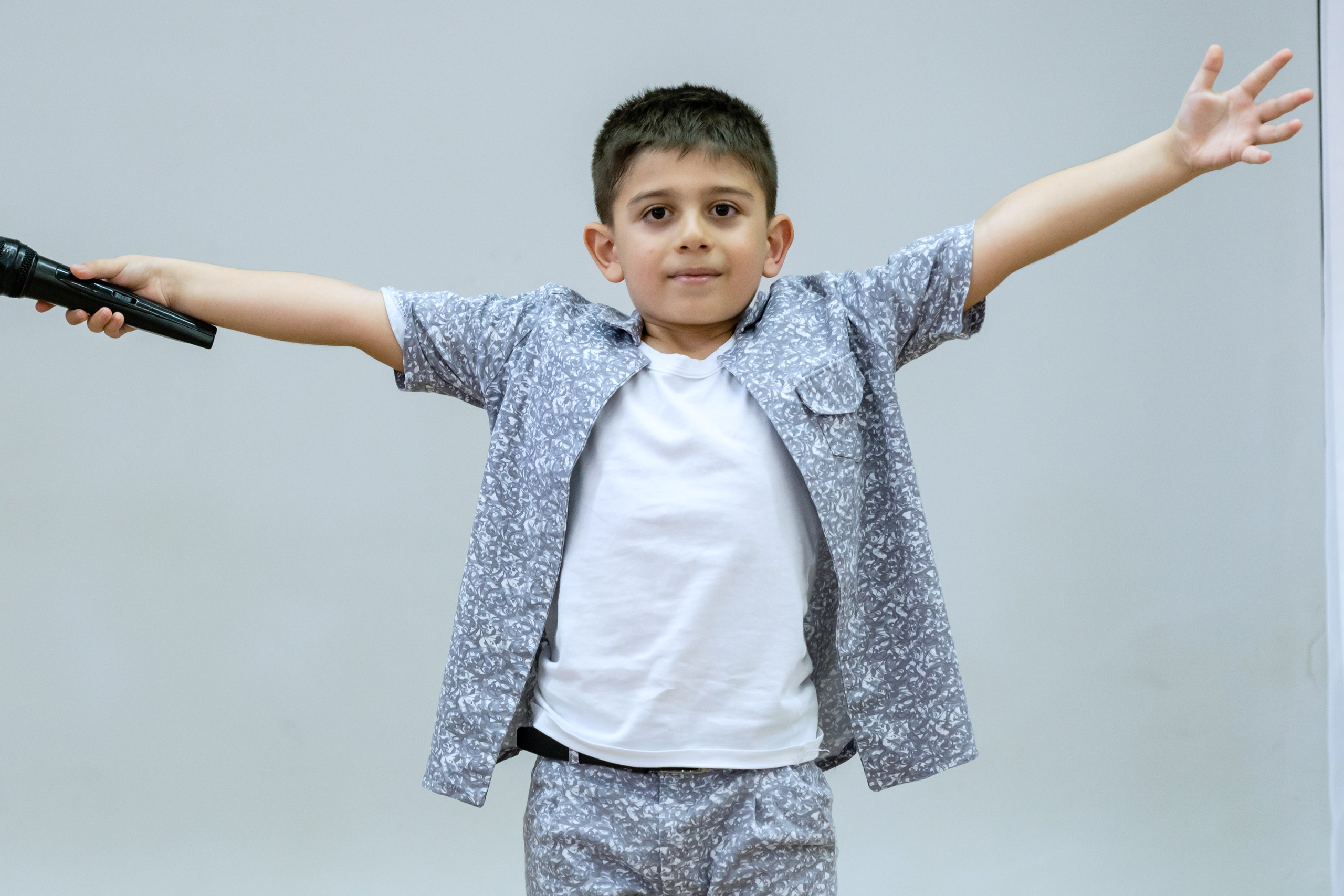 Школа № 98 9 класс вручение аттестатов. Вячеслав Скрипник Фотограф Краснодар