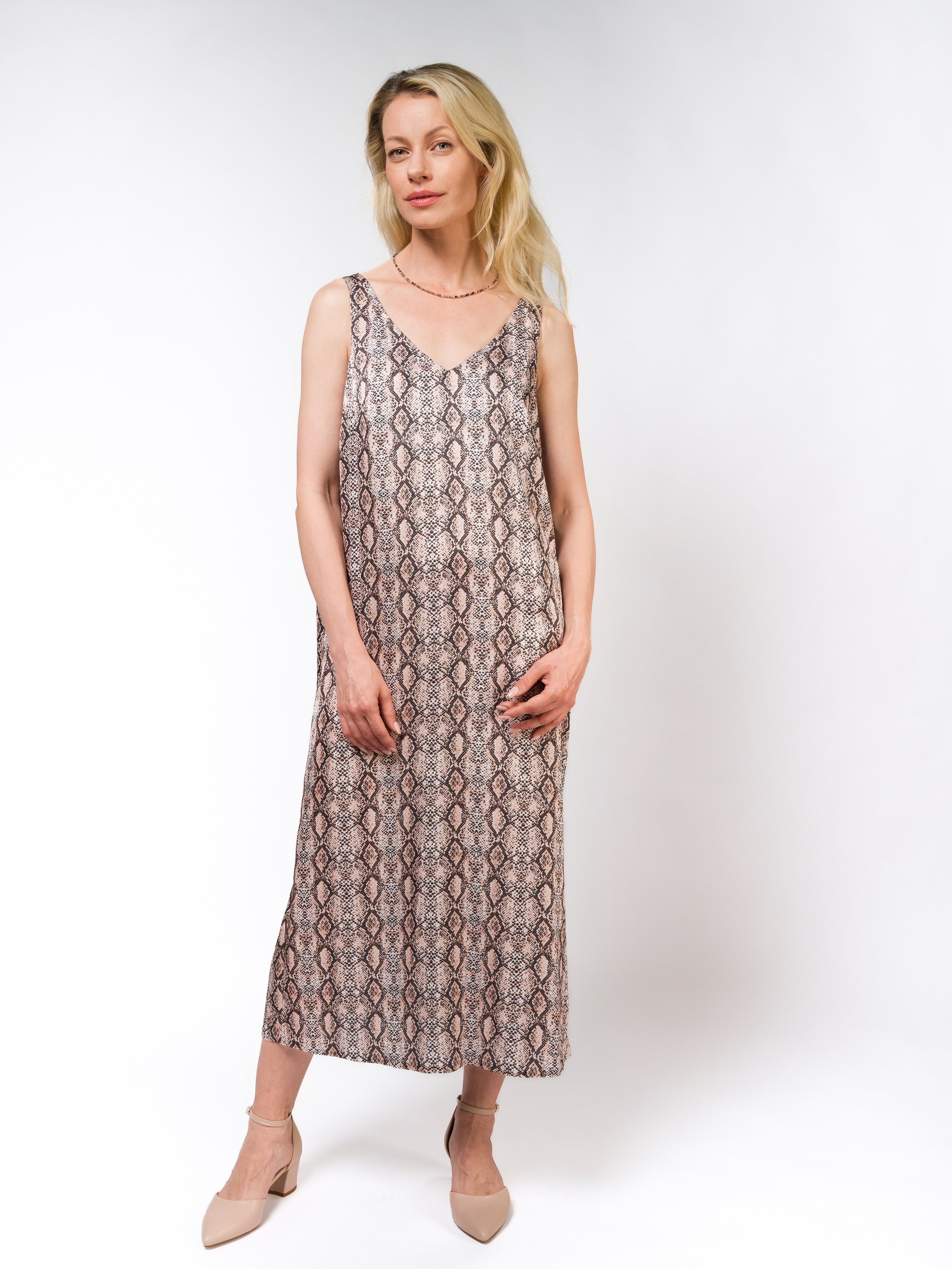 Одежда для каталога. Фотограф Андрей Зикеев, фотостудия AzArt Studio в Москве