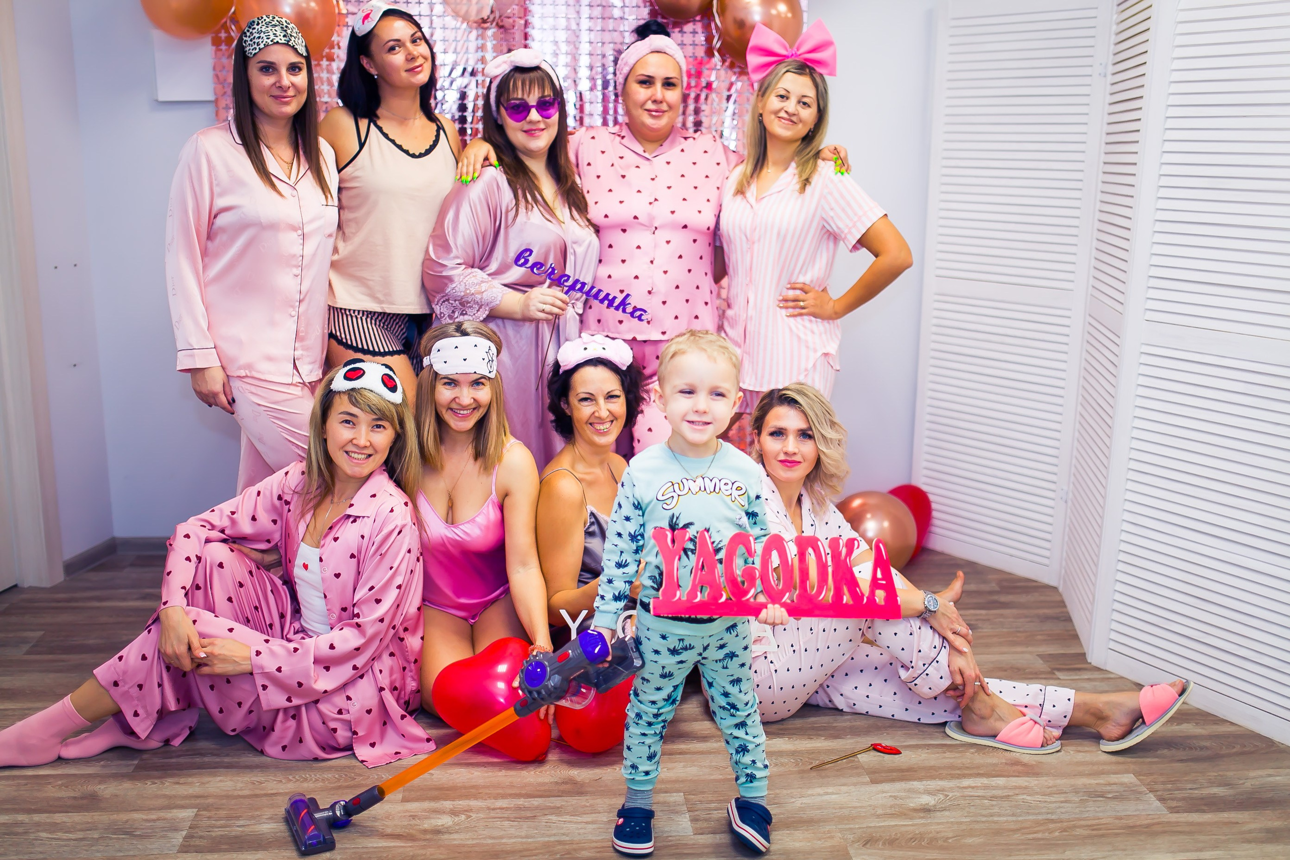 Ягодка). Дизайн интерьера Керчь, дизайнер интерьера Еремина Мария Керчь, Симфер