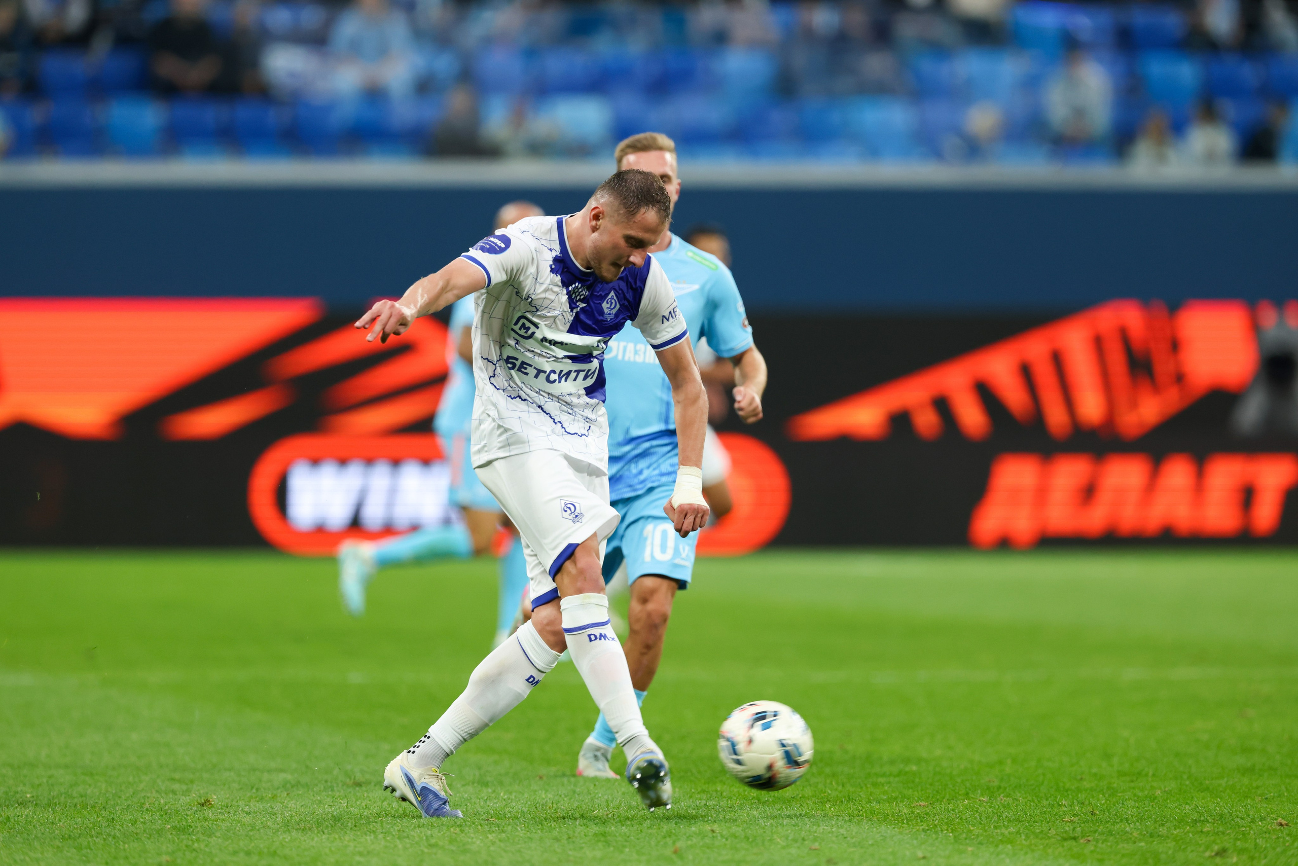 ФК «Зенит» — ФК «Динамо» Махачкала 23.08.2025. Спортивный и репортажный фотограф Антон Тереханов
