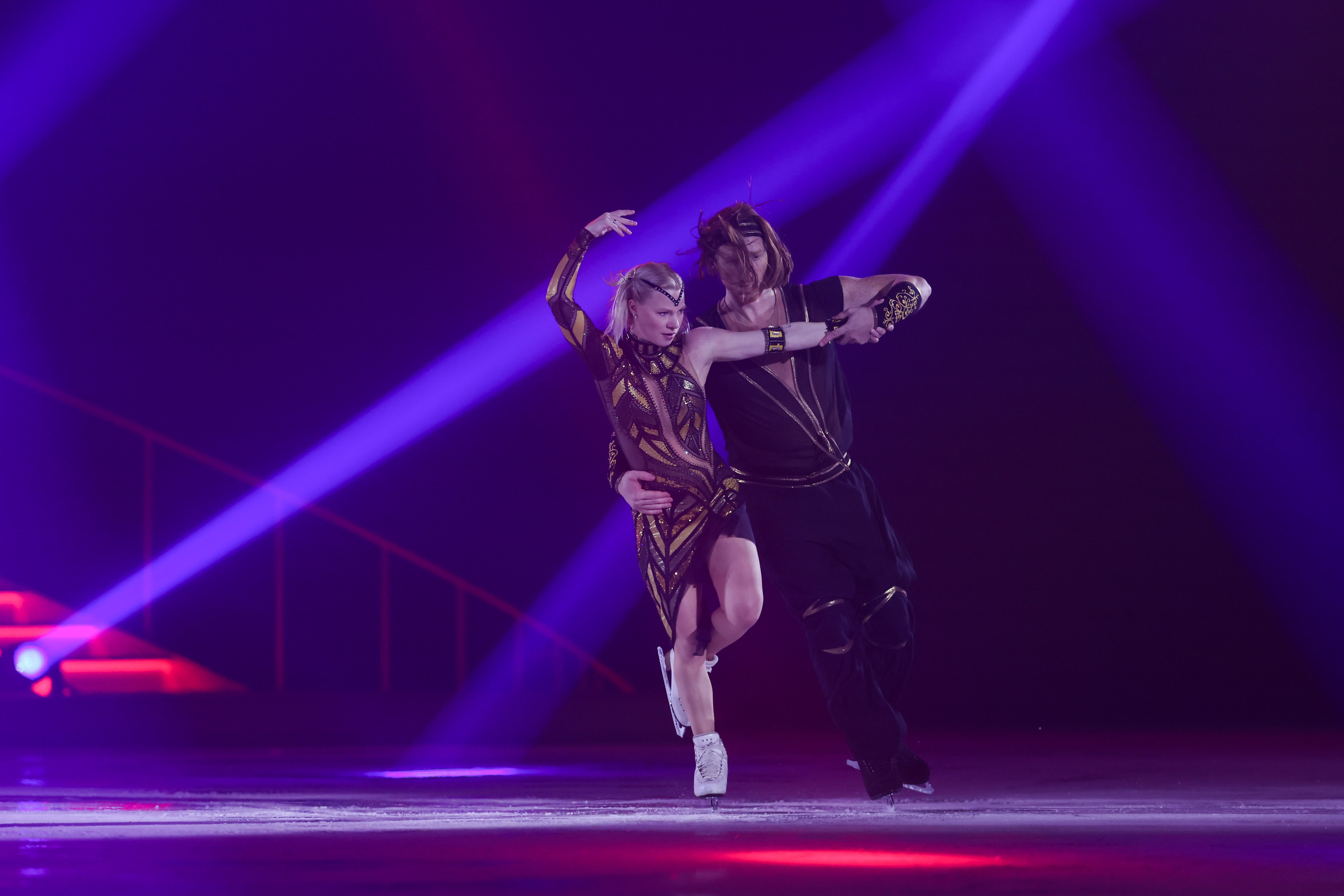 «Больше чем шоу» 14.11.2025. Спортивный и репортажный фотограф Антон Тереханов