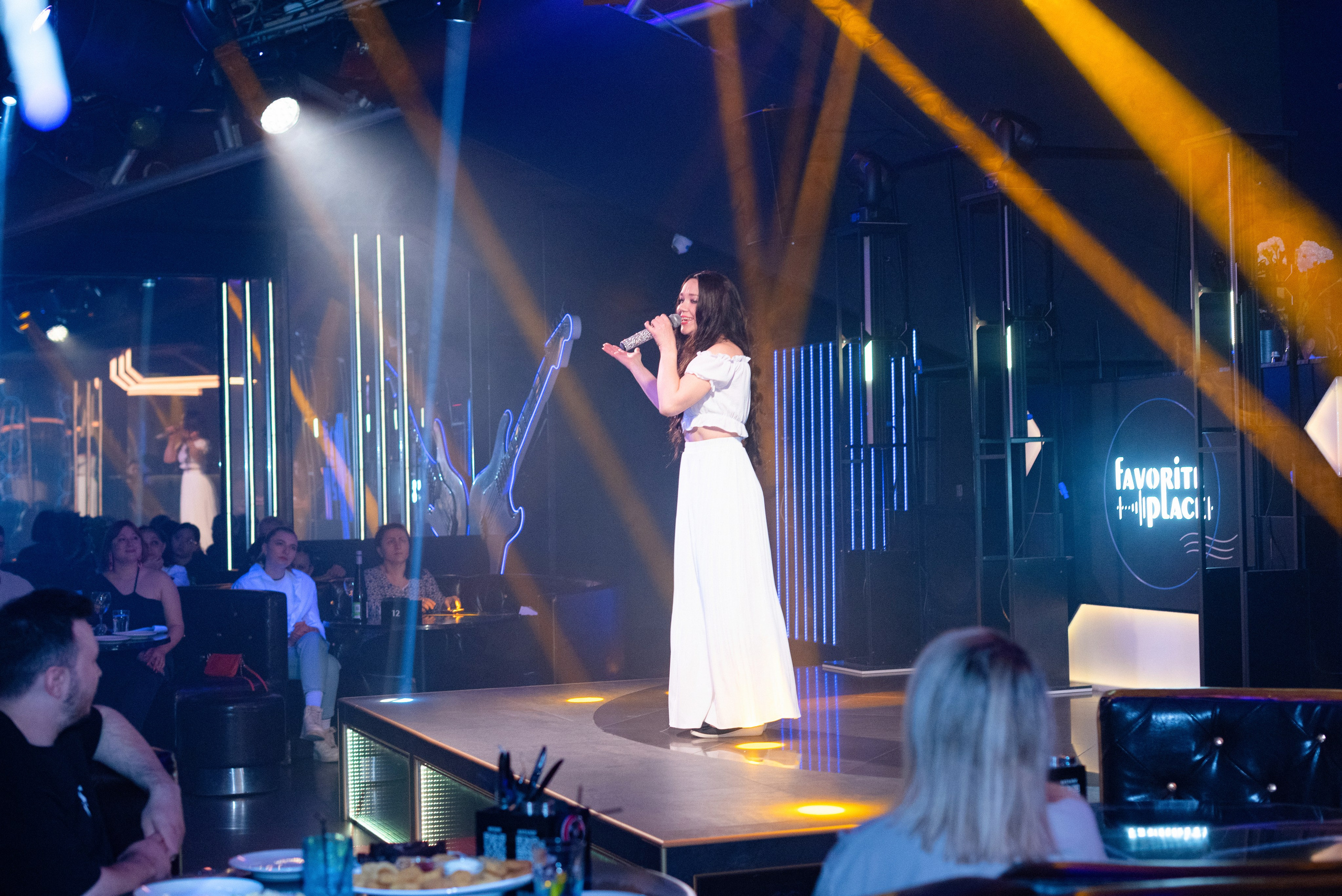 Конкурс в Favorite Place. Детский и семейный фотограф в Сургуте и Нефтеюганске Анна Старцева