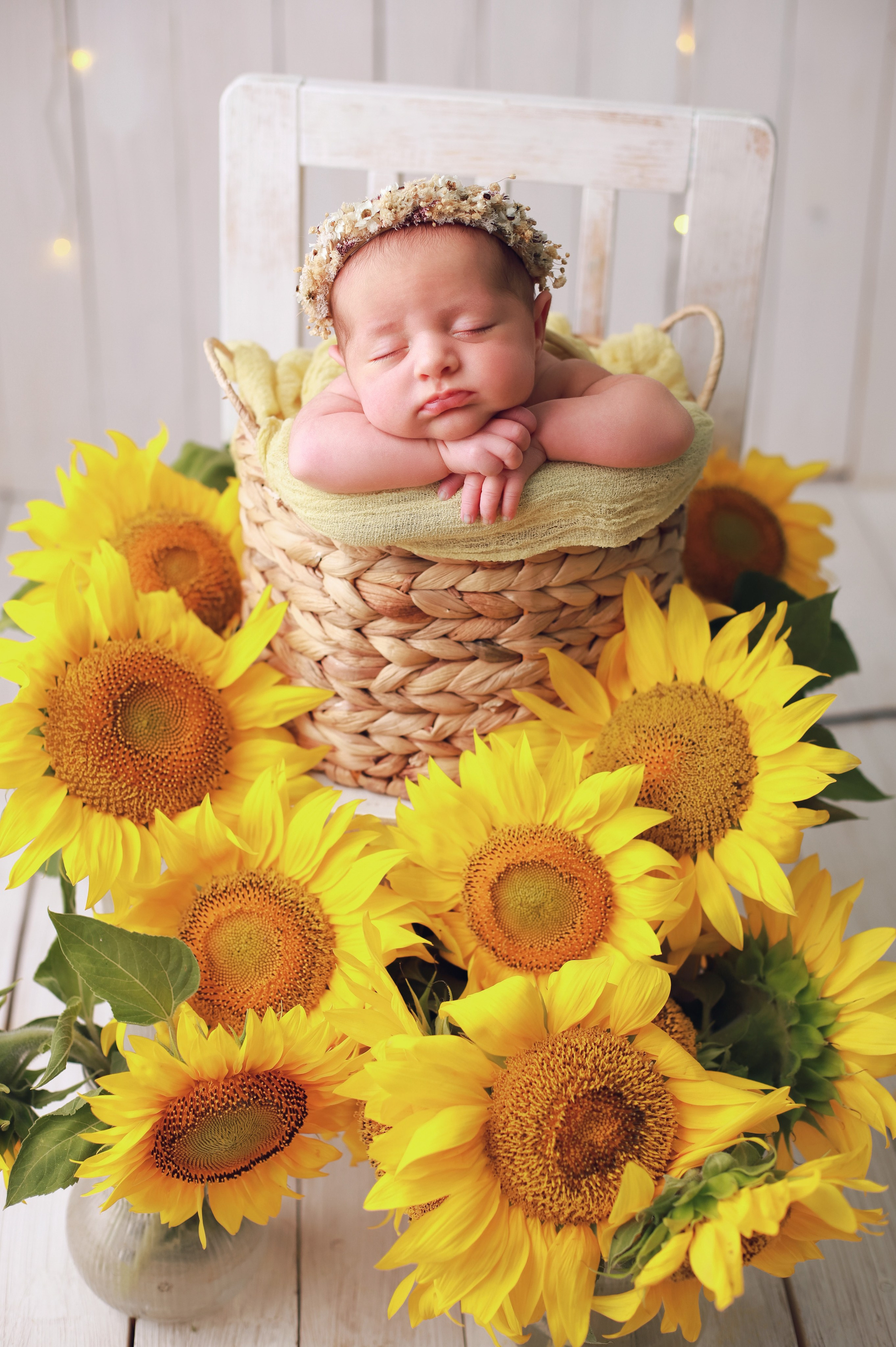 Мия. Фотограф новорожденных в г. Россошь Виктория Нечепуренко