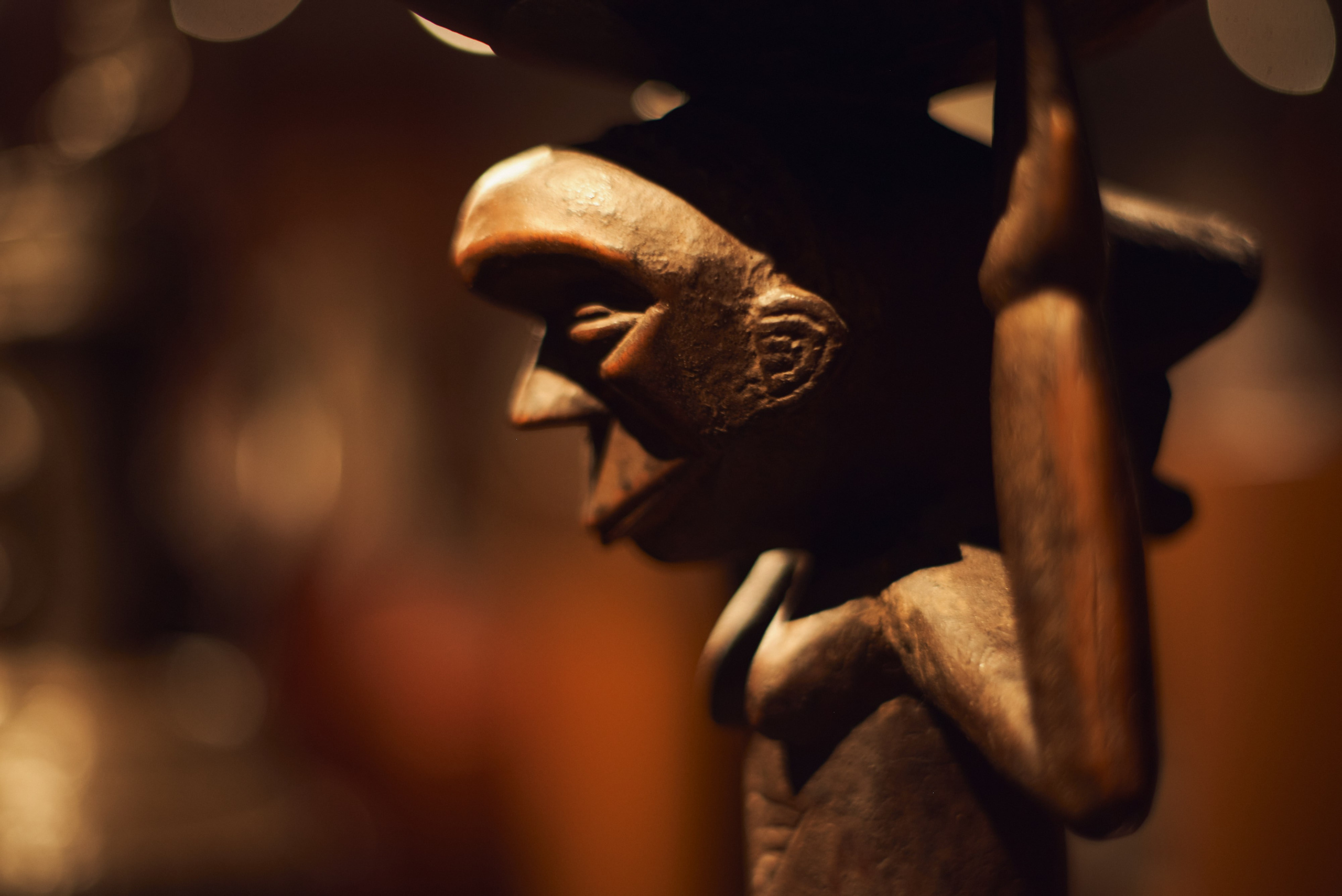 Нкоди. Охотник на демонов