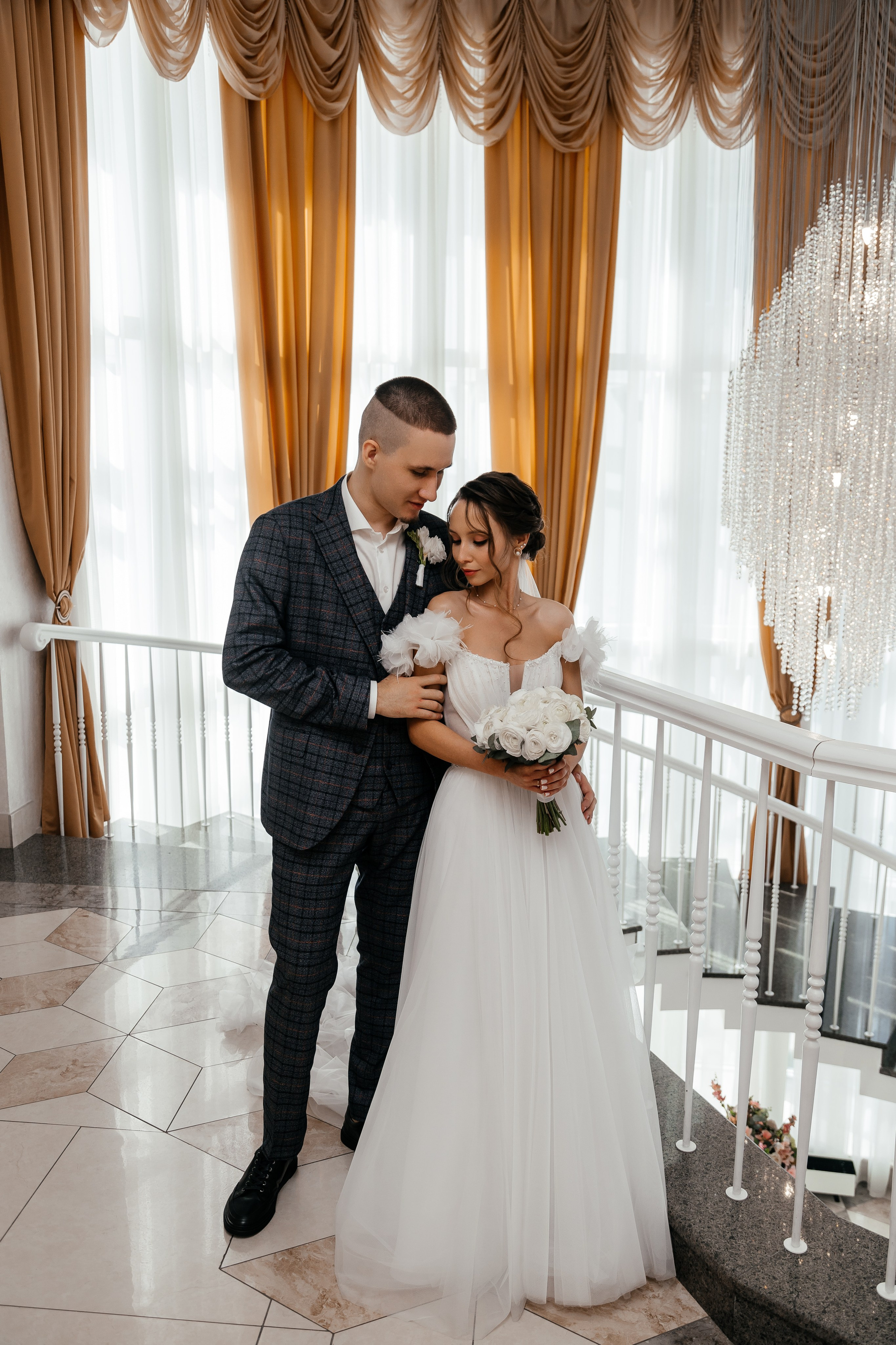 ЗАГС Центральный. Свадебный фотограф Новосибирск