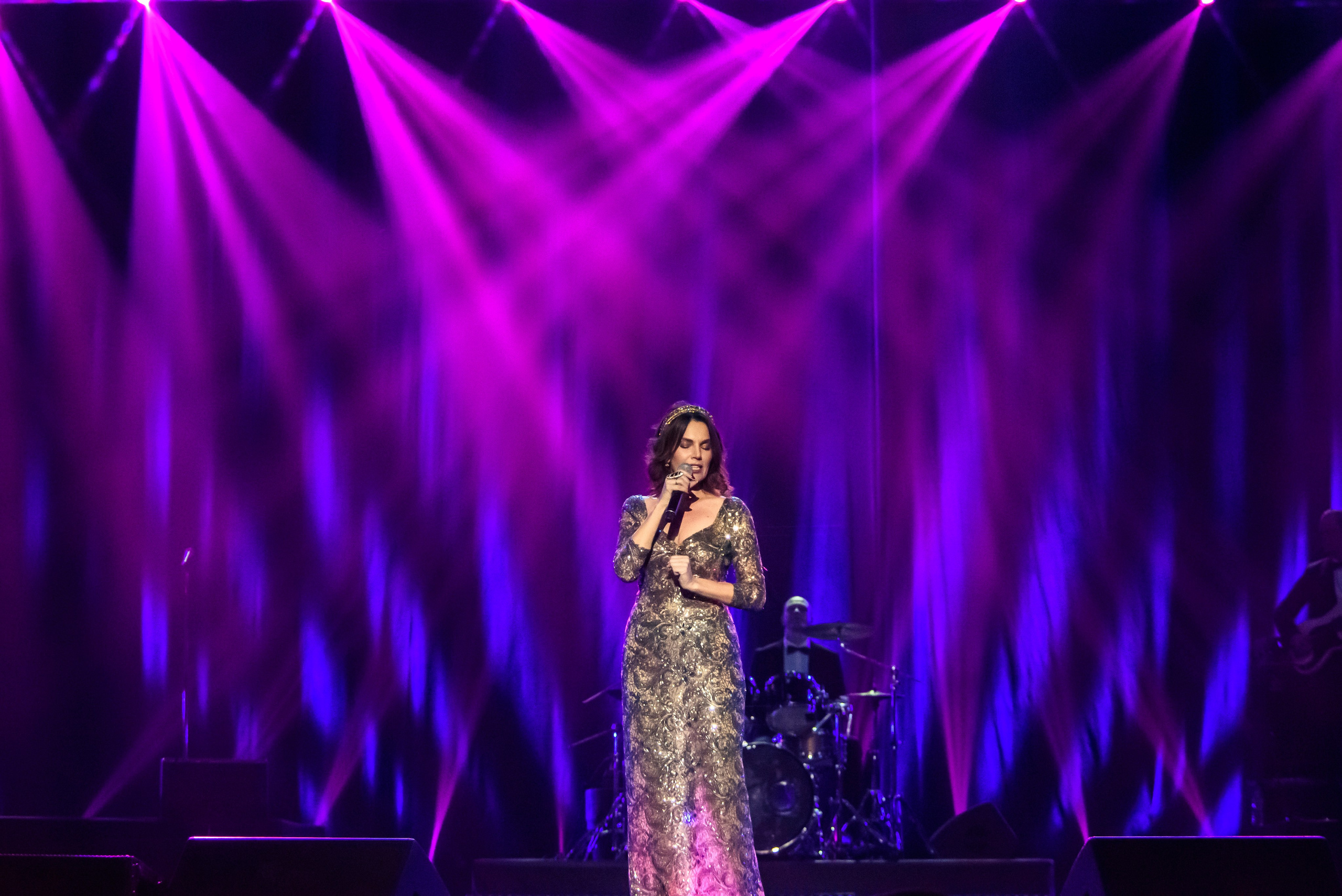 Лариса Рубальская «40 лет с песней по жизни» — Крокус Сити Холл. Бренд-фотограф для экспертов и блогеров в Москве Влада Горбовская