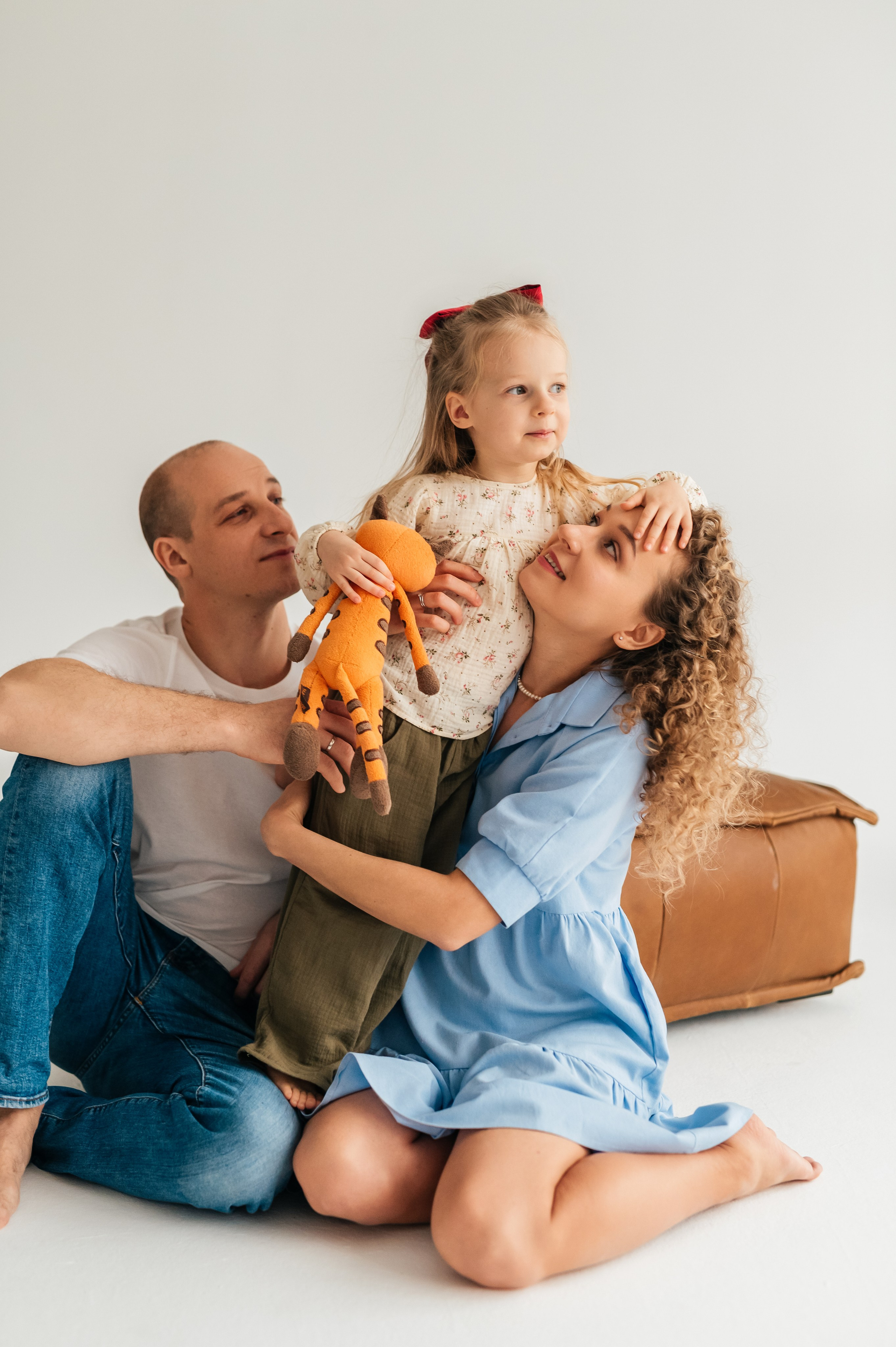 Январская егоза в фотостудии. Семейный фотограф. Lifestyle. Москва. Анастасия Михайлова