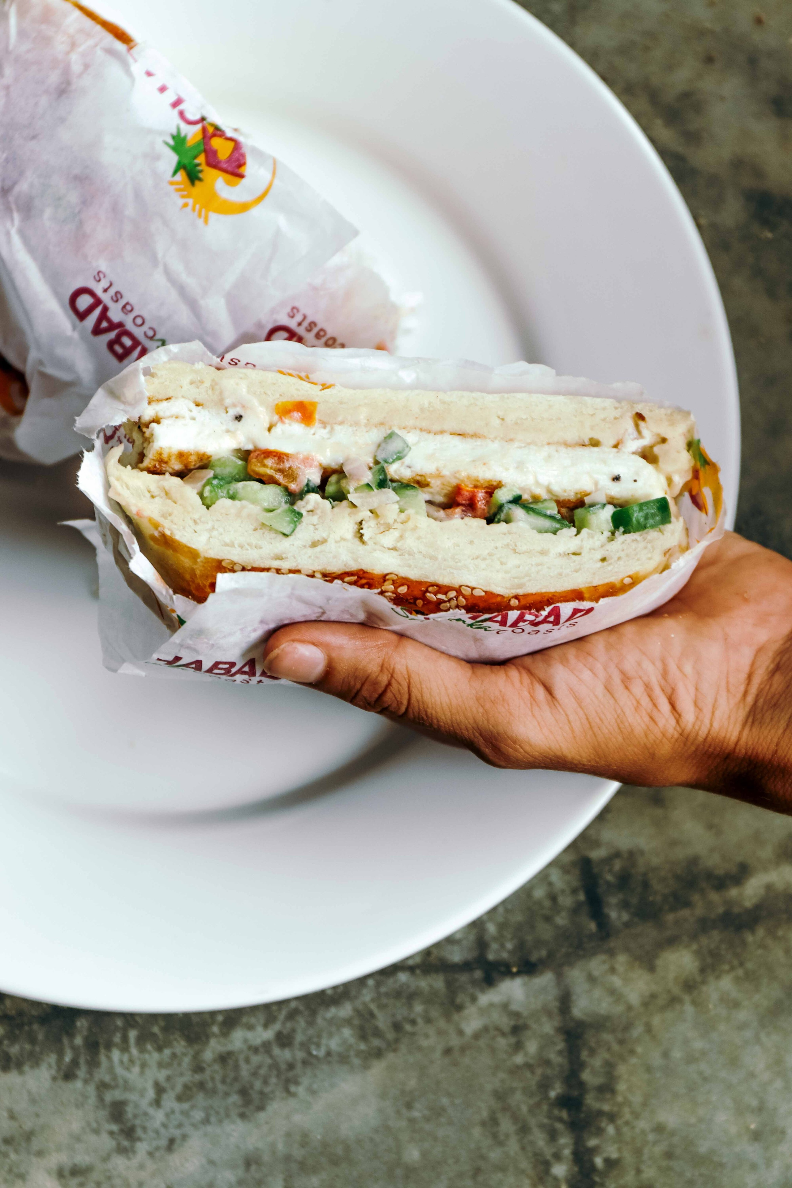 Ресторан в Аругам бей. Фотограф на Шри-Ланке