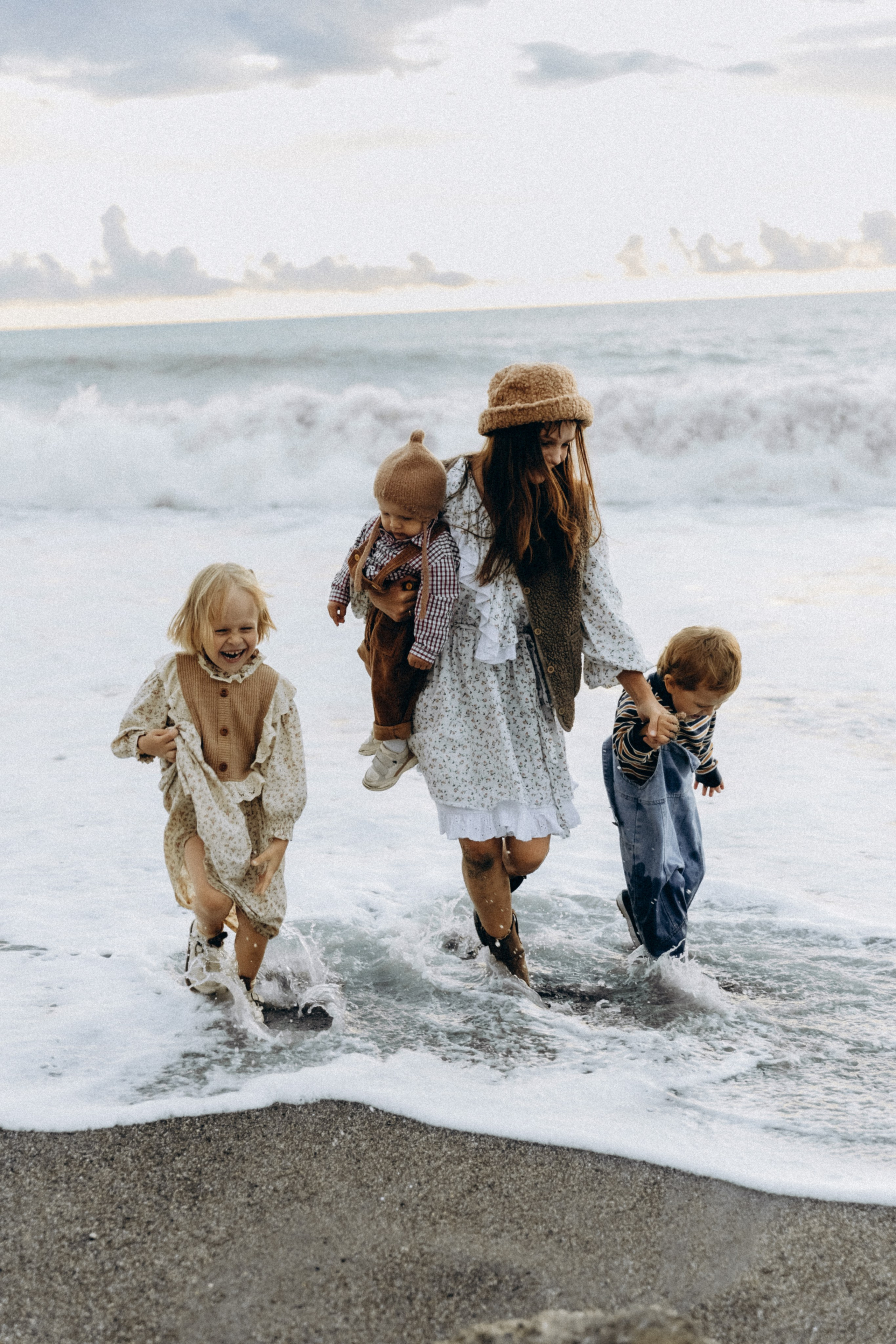 В штормовое предупреждение. Фотограф Сочи Адлер Сириус Красная Поляна Ошутина Анастасия