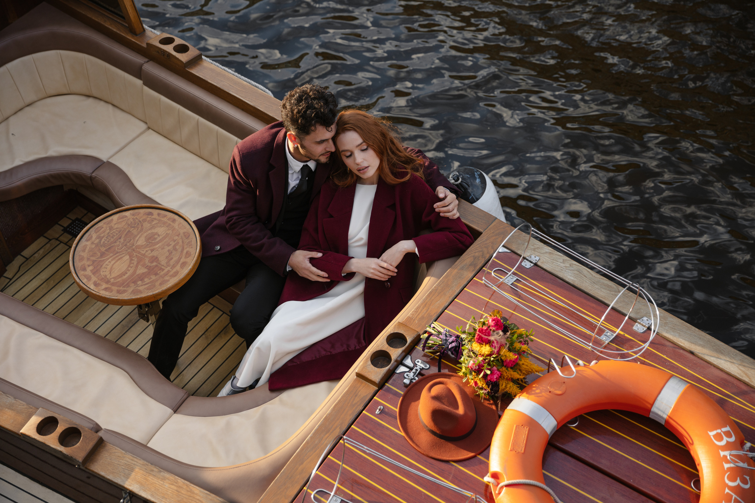 Прогулка на лодке. Wedding photographer Valeriy Solonskiy