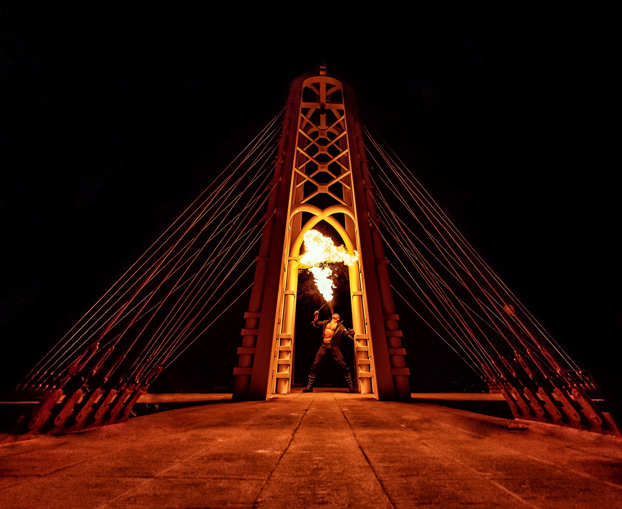 Фотосессии с огнем. Ксения Далишнева — сказочный фотограф во Владивостоке