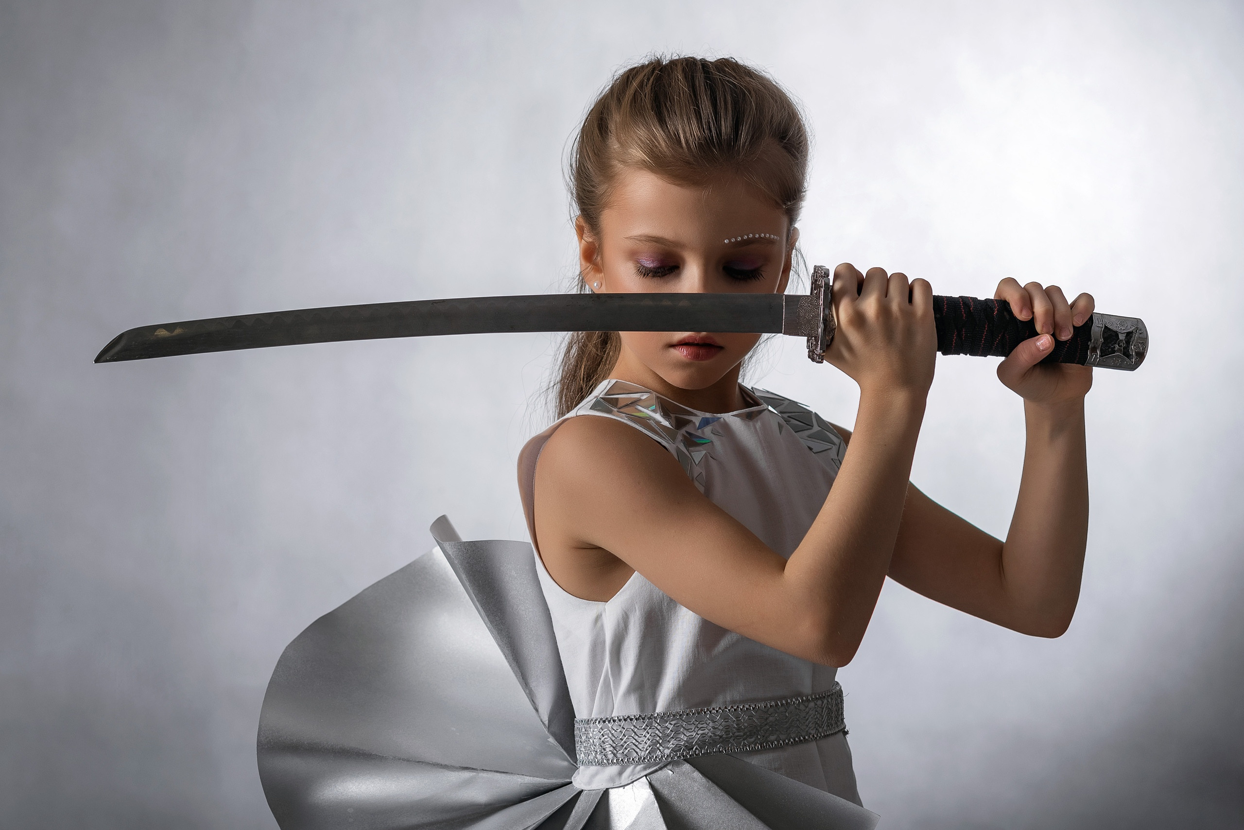 Журнал ДЕТKIDS. Юные воительницы!. Фотограф Опыт Качество Скорость Горный Алтай Барнаул