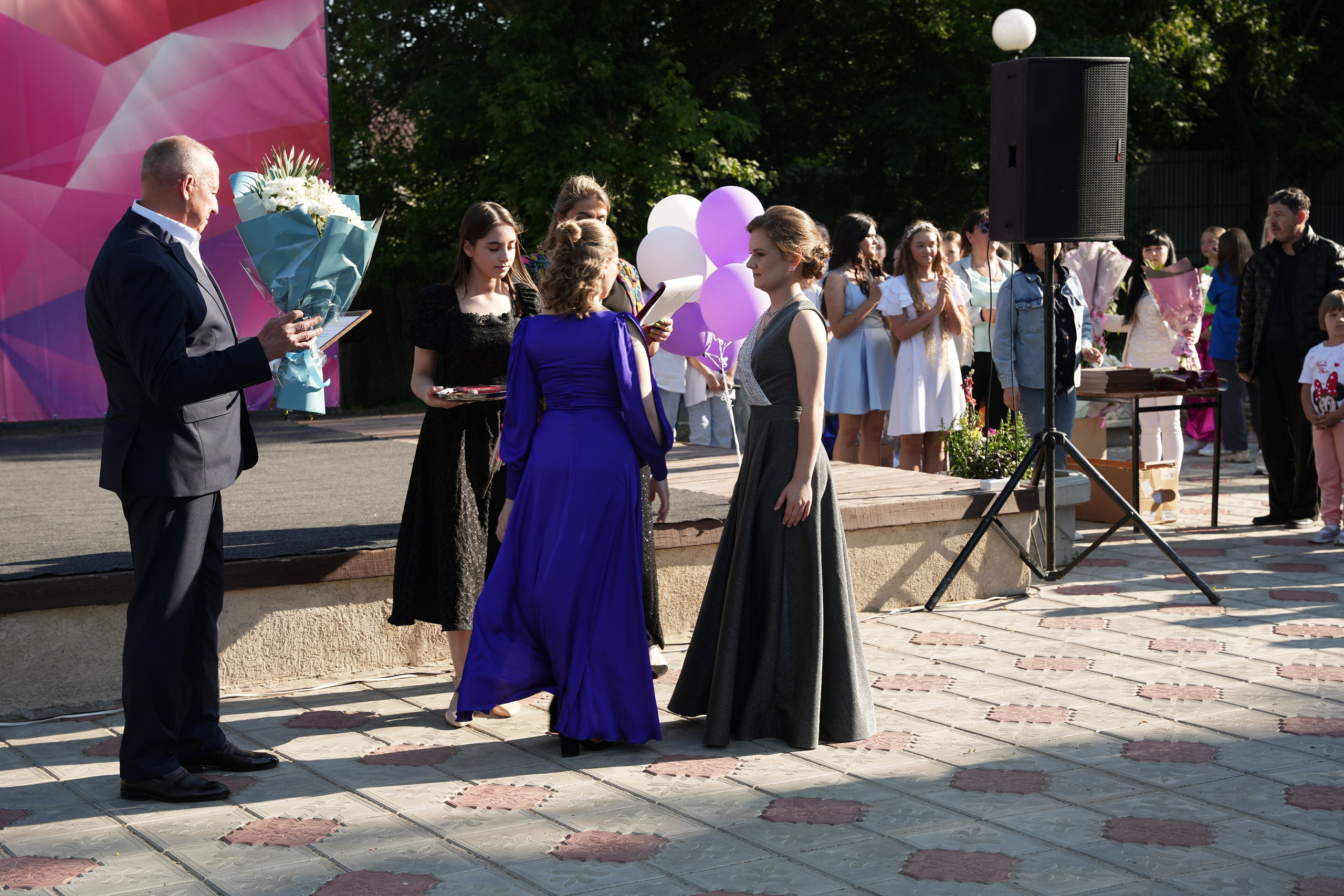 Выпускной в парке. Ольга Плаксина фотограф в Саратове