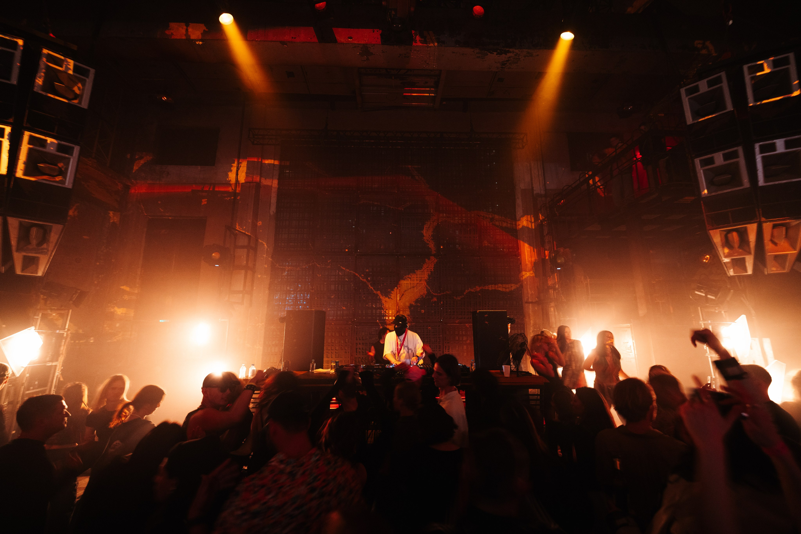 SICK YEARS, ARMA ╳ SILA SVETA. @tomrus: Рустам Шагиморданов — фотограф