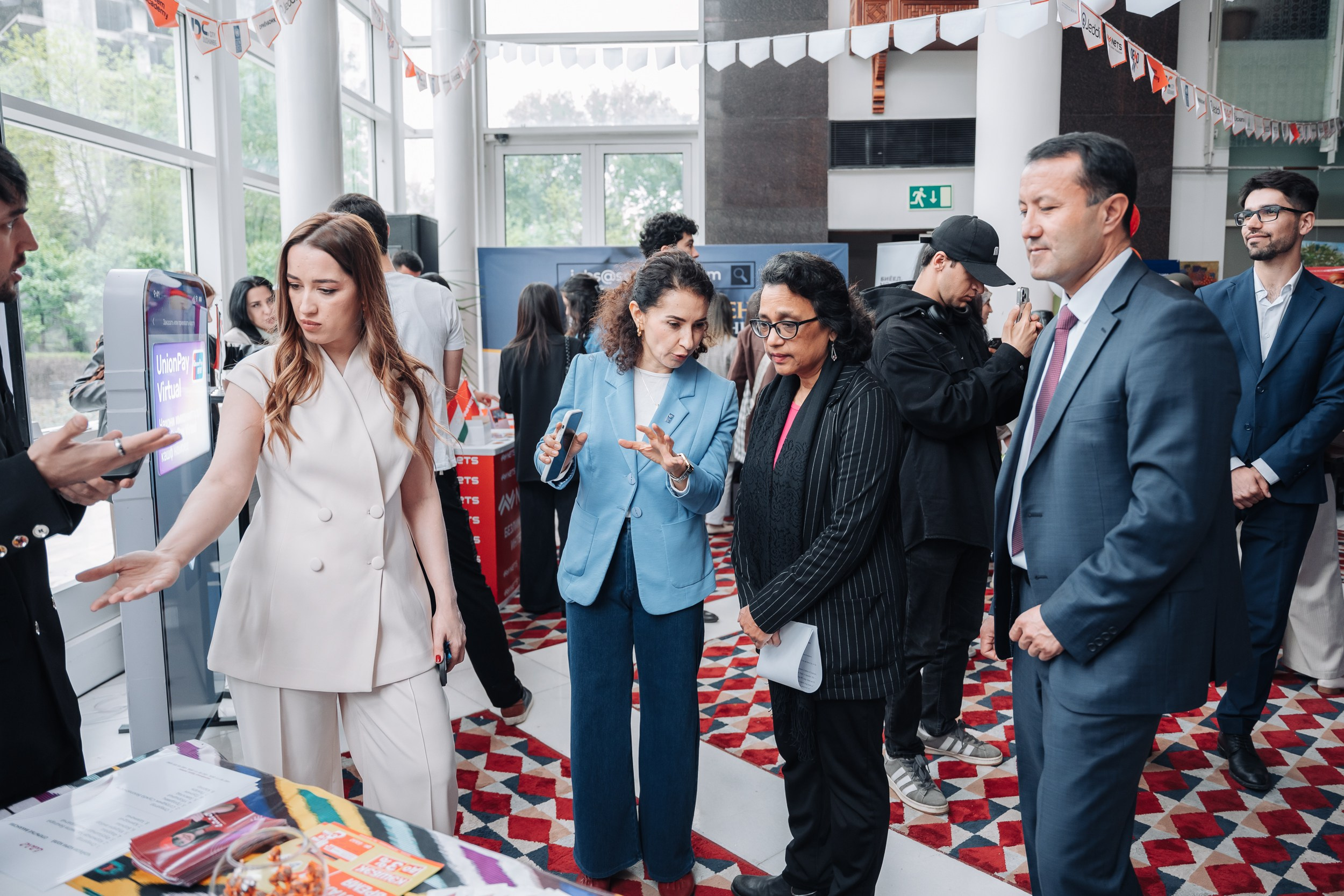 DEMODAY «Форум». Портретный и Репортажный Фотограф Москва