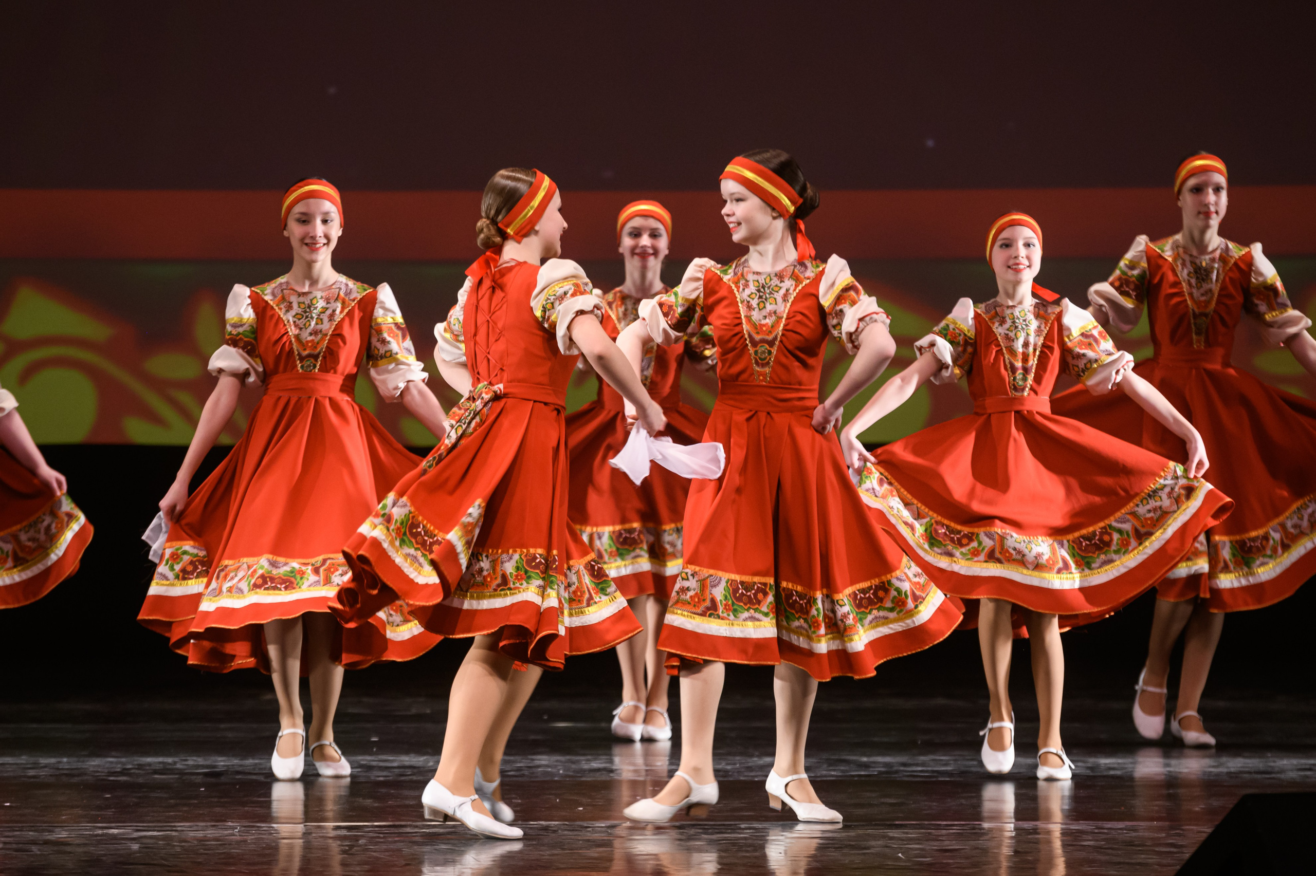 23 апреля, часть 2, БКЗ Октябрьский, г. Санкт-Петербург. Золотое яблочко